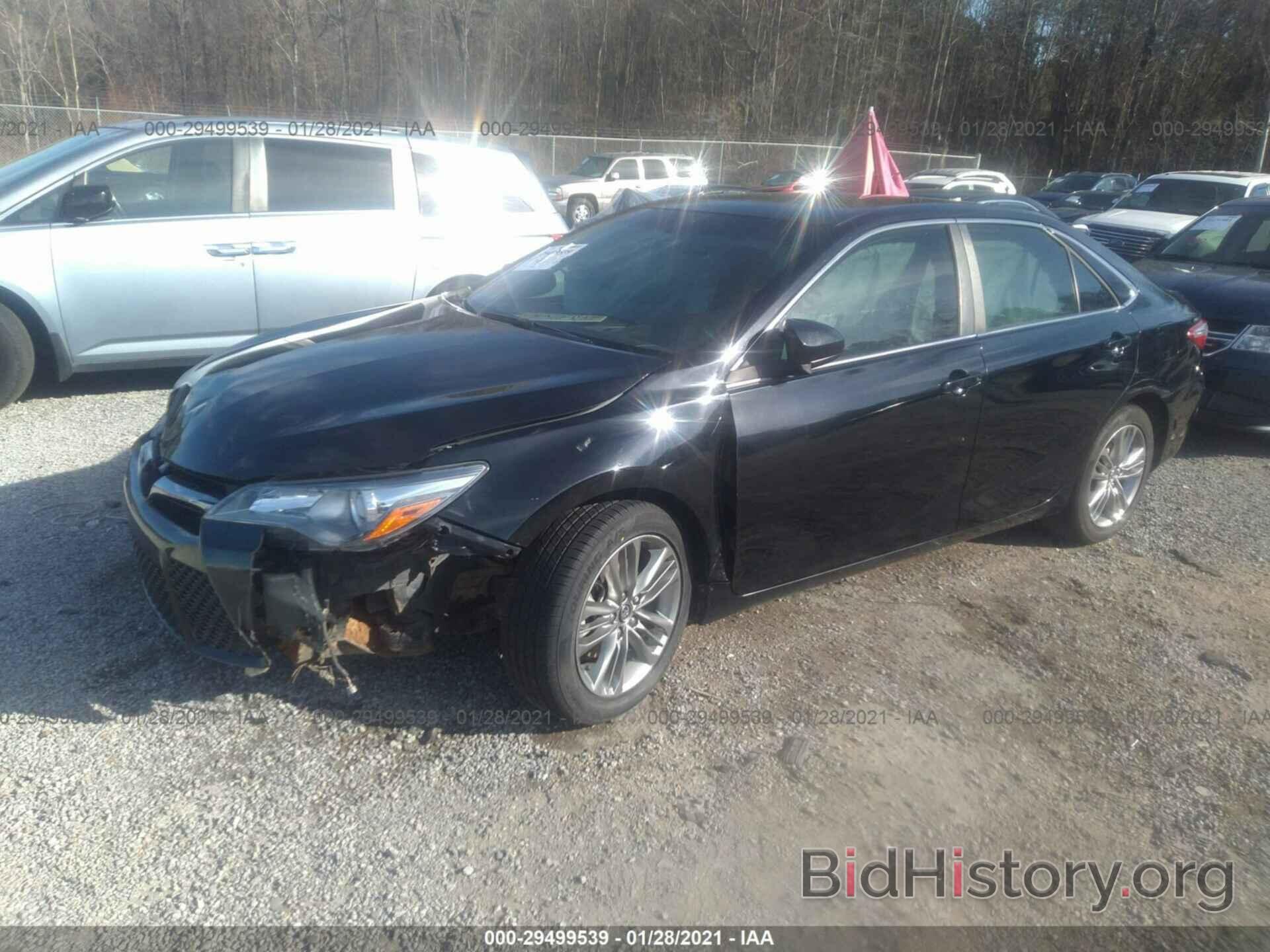 Photo 4T1BF1FK3HU811894 - TOYOTA CAMRY 2017