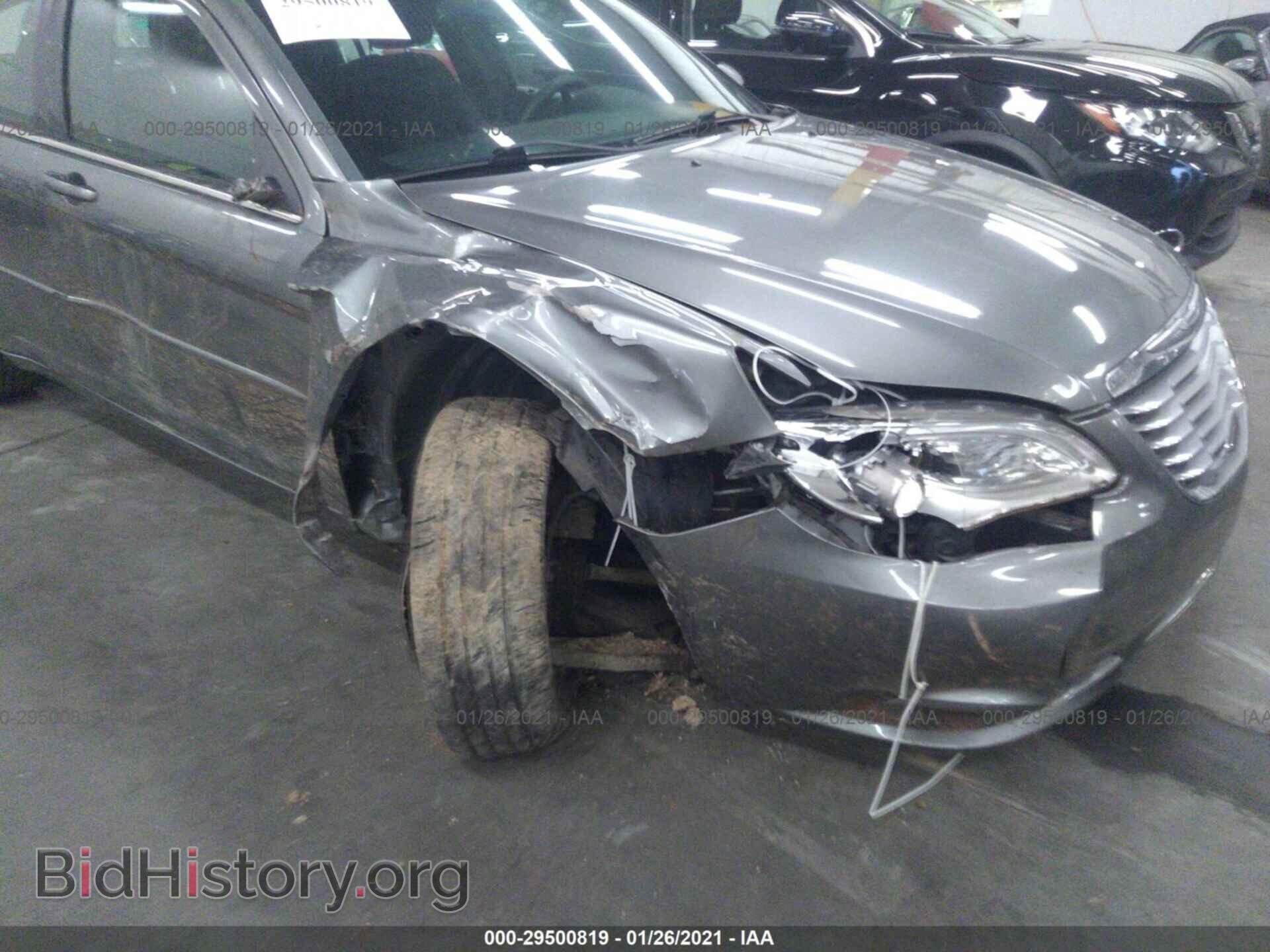 2012 CHRYSLER 200 - VIN: 1C3CCBAB7CN200045 - Photo 6