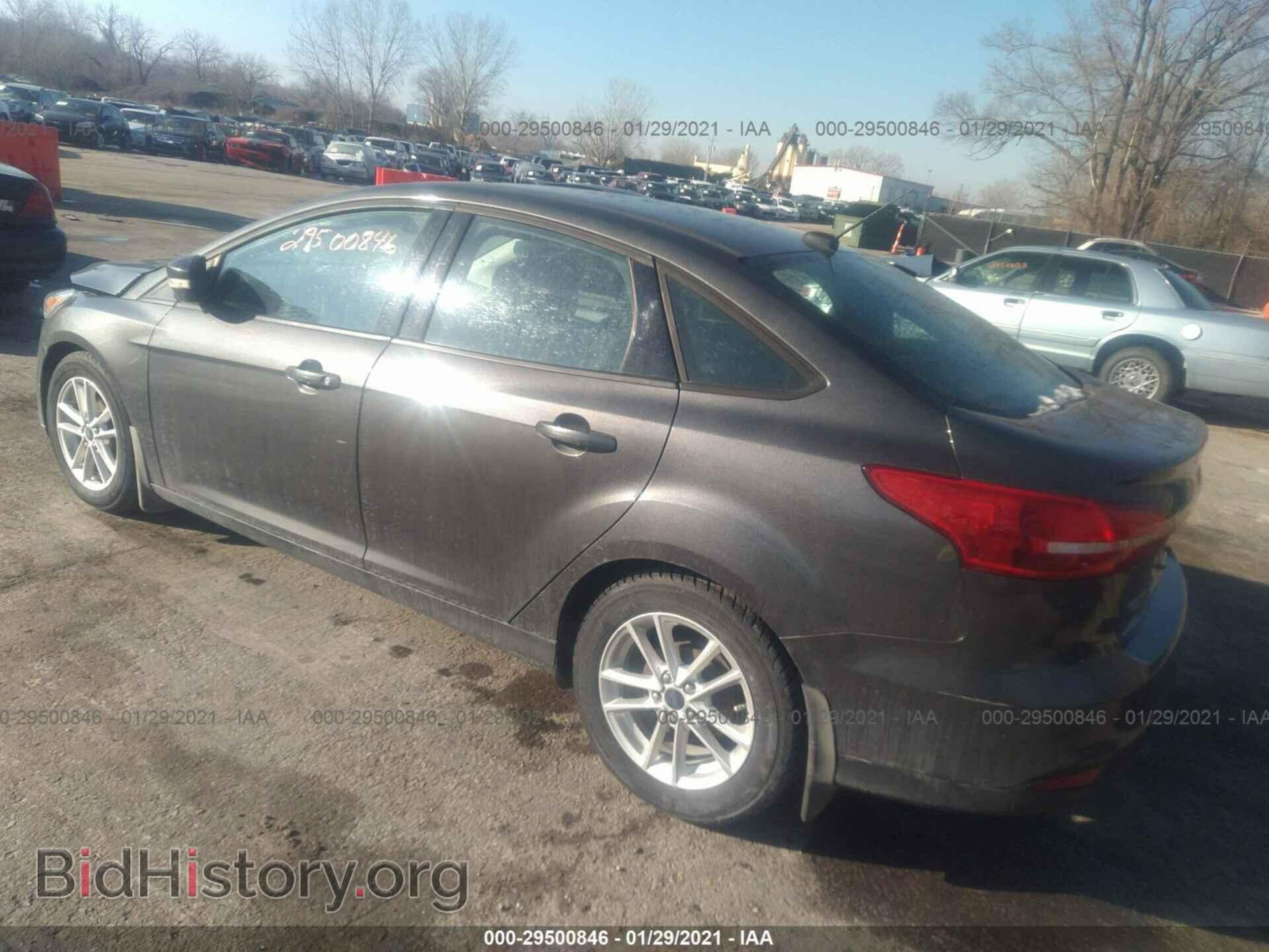 2016 FORD FOCUS - VIN: 1FADP3F23GL261855 - Фото 3