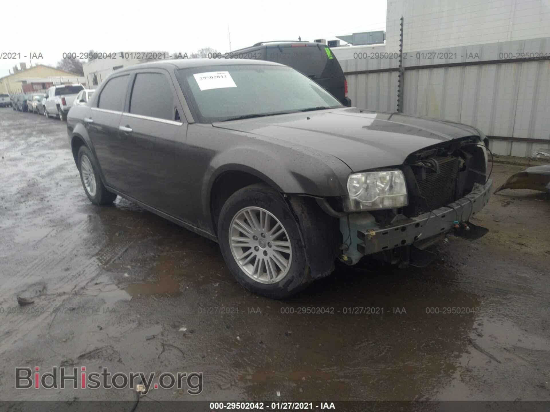 Photo 2C3CA4CD6AH105157 - CHRYSLER 300 2010