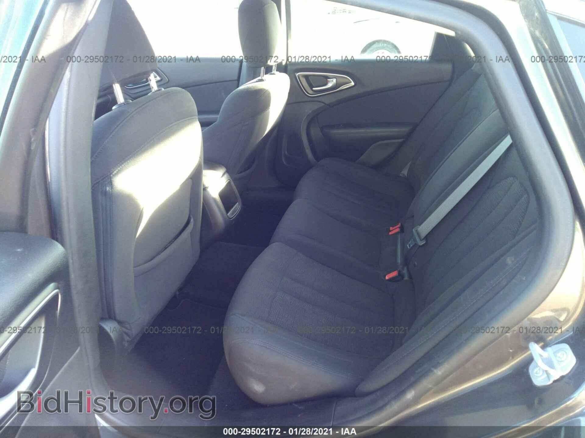 2016 CHRYSLER 200 - VIN: 1C3CCCAB6GN165610 - Фото 8