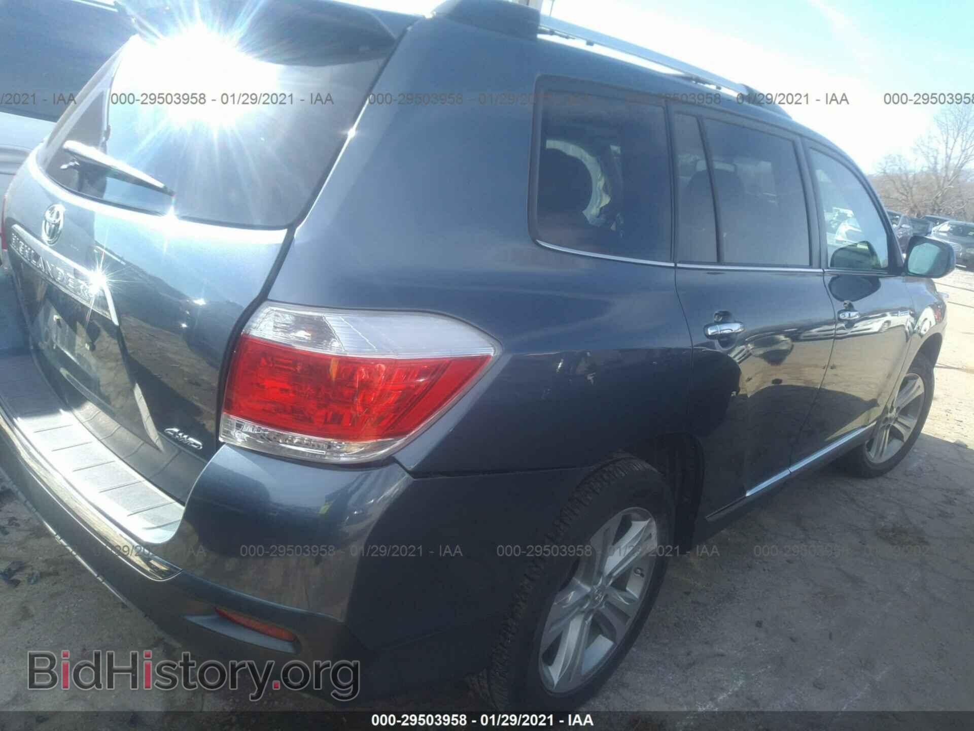 2013 TOYOTA HIGHLANDER - VIN: 5TDDK3EH8DS273377 - Photo 4
