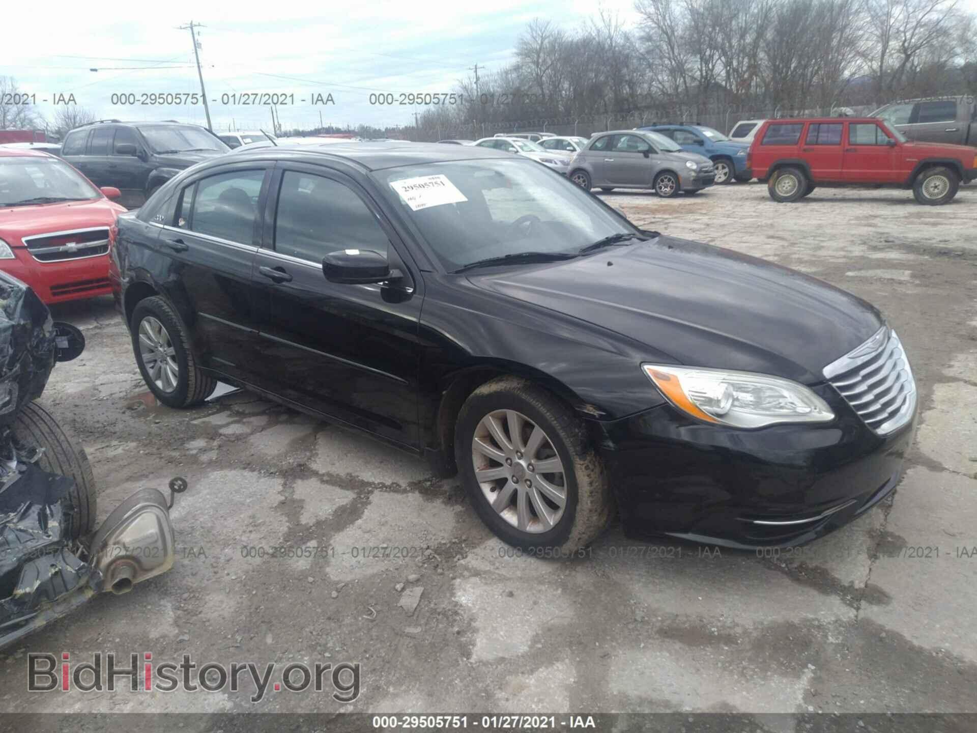Photo 1C3CCBBG5DN659635 - CHRYSLER 200 2013