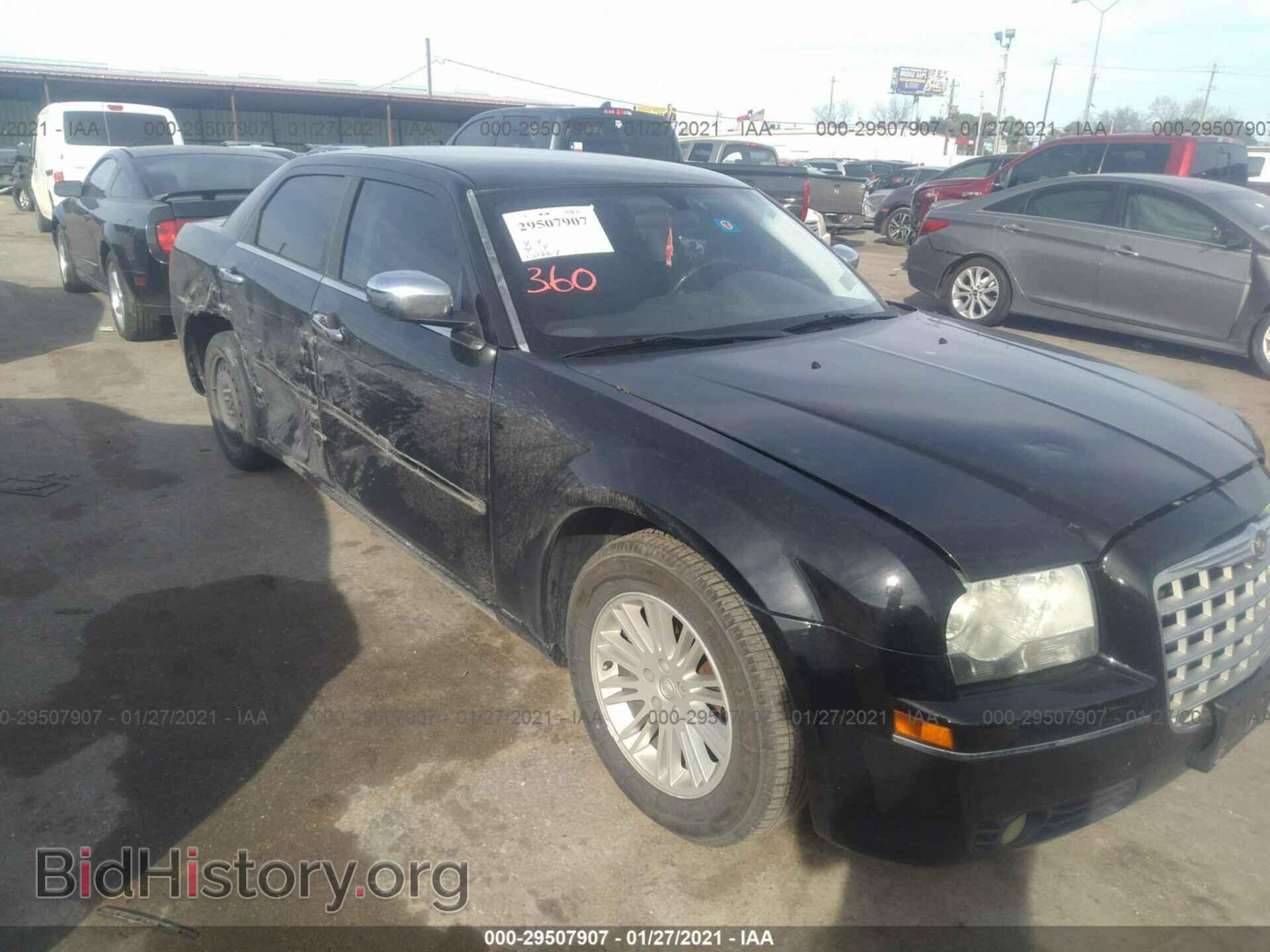 Photo 2C3CA5CV8AH327441 - CHRYSLER 300 2010