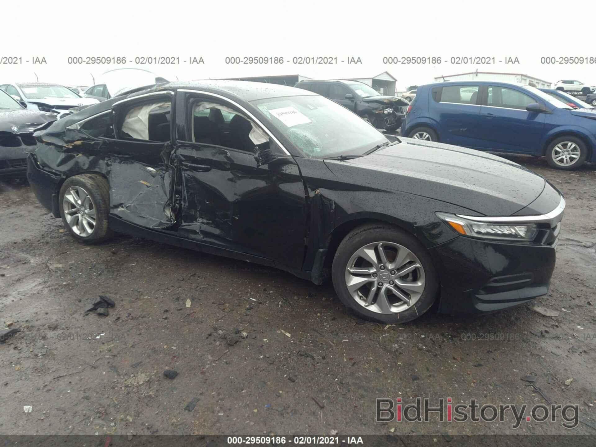 Photo 1HGCV1F14KA053996 - HONDA ACCORD SEDAN 2019