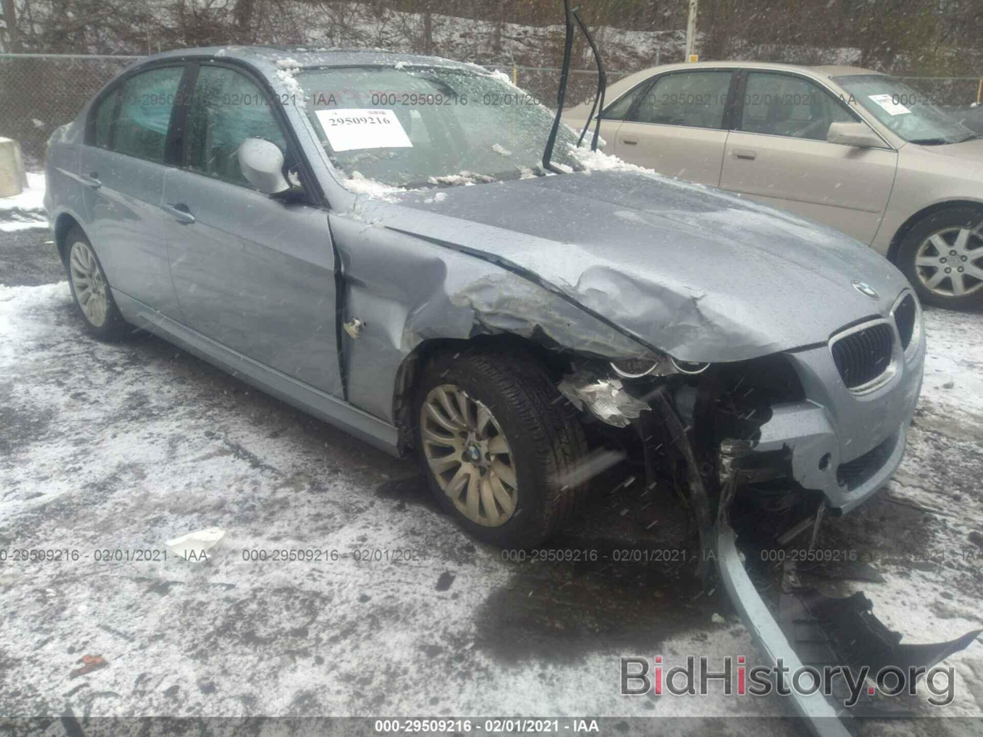 Photo WBAPK73519A456733 - BMW 3 SERIES 2009