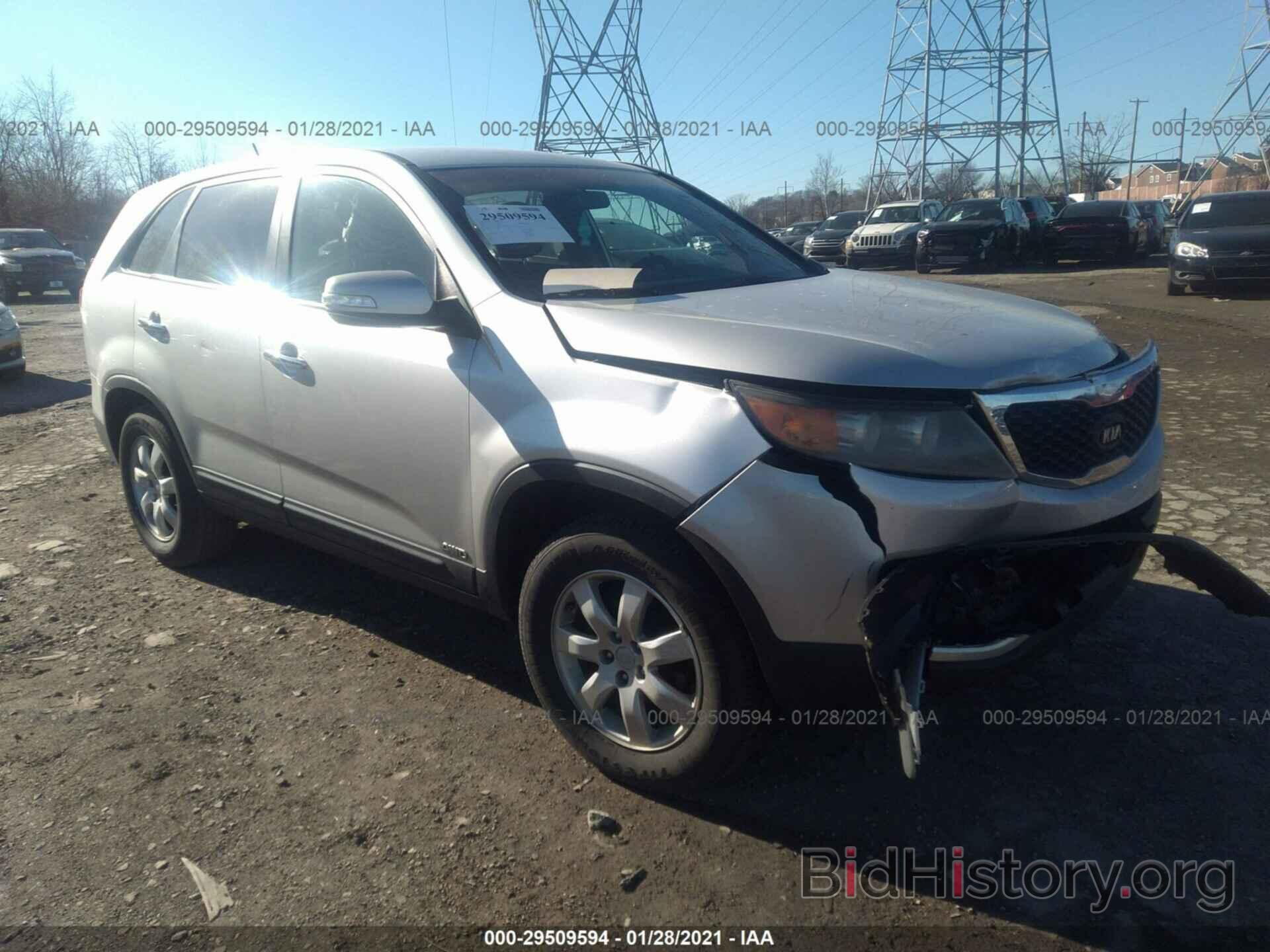 Фотография 5XYKTCA14BG014229 - KIA SORENTO 2011