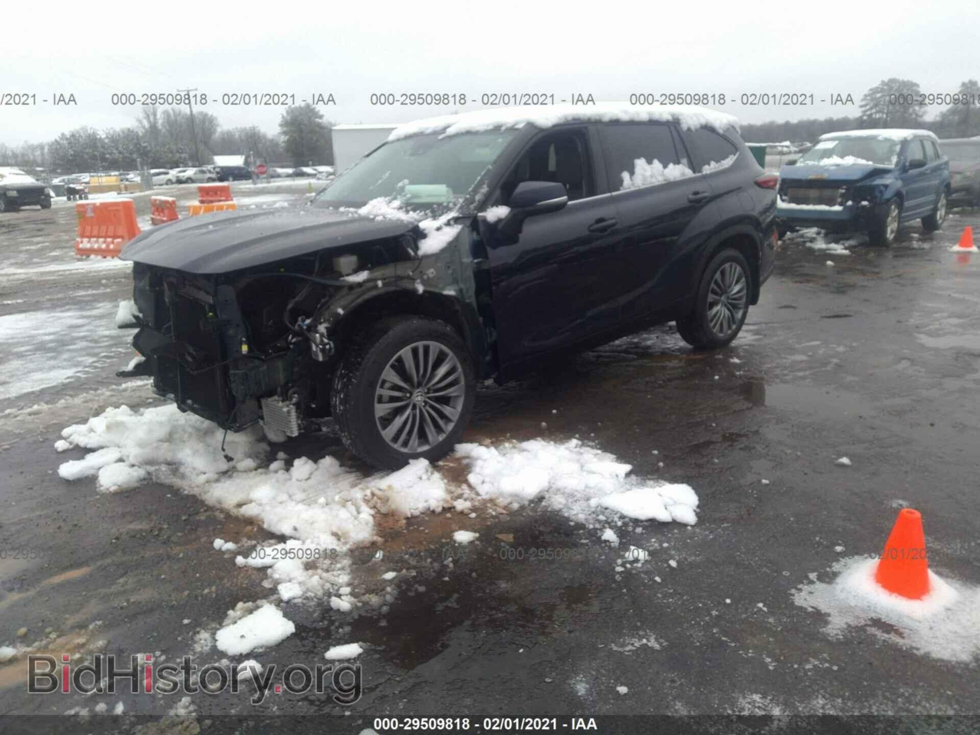 2020 TOYOTA HIGHLANDER - VIN: 5TDFZRBH3LS018792 - Фото 2