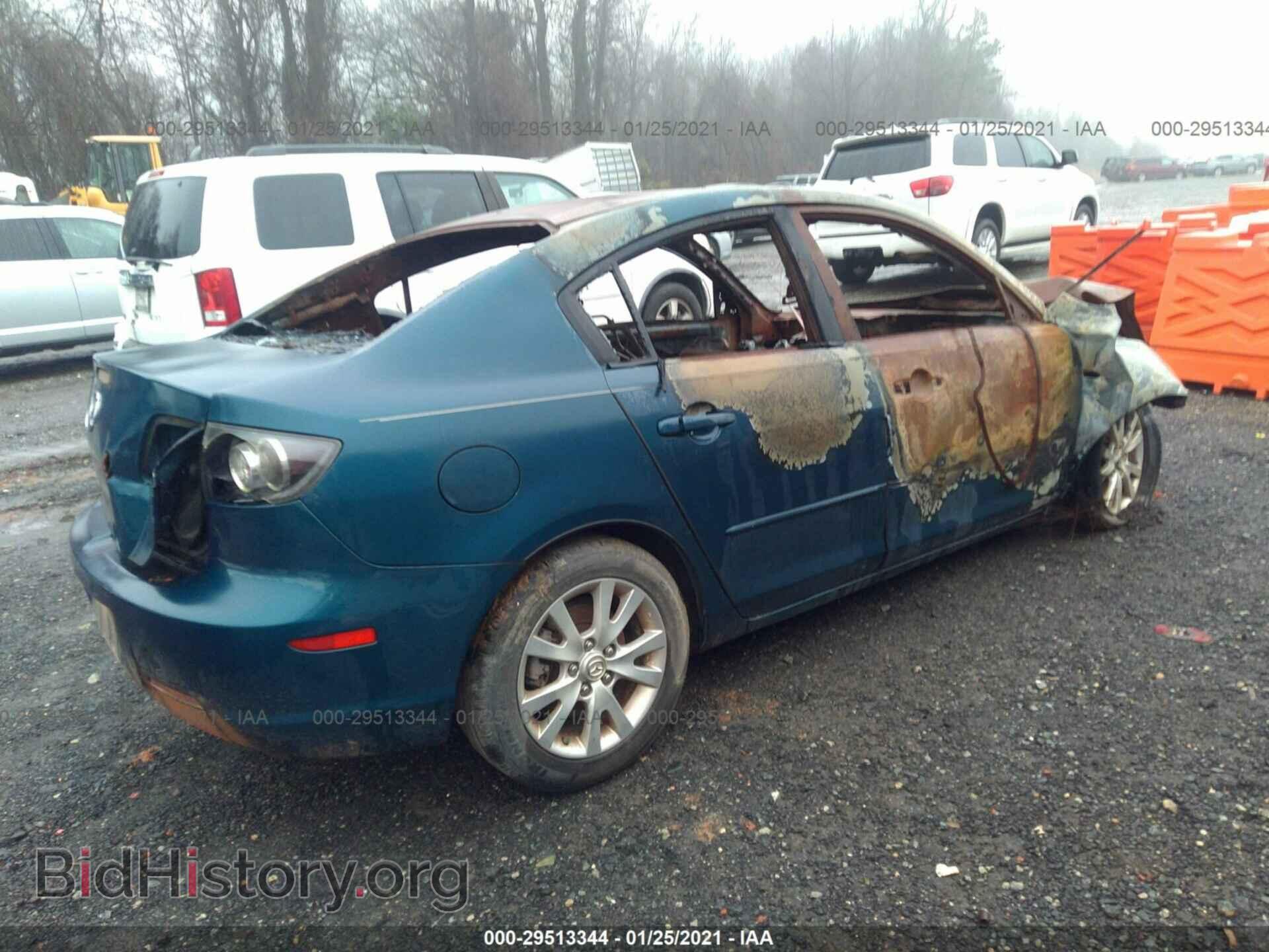 2007 MAZDA MAZDA3 - VIN: JM1BK323071620444 - Фото 4