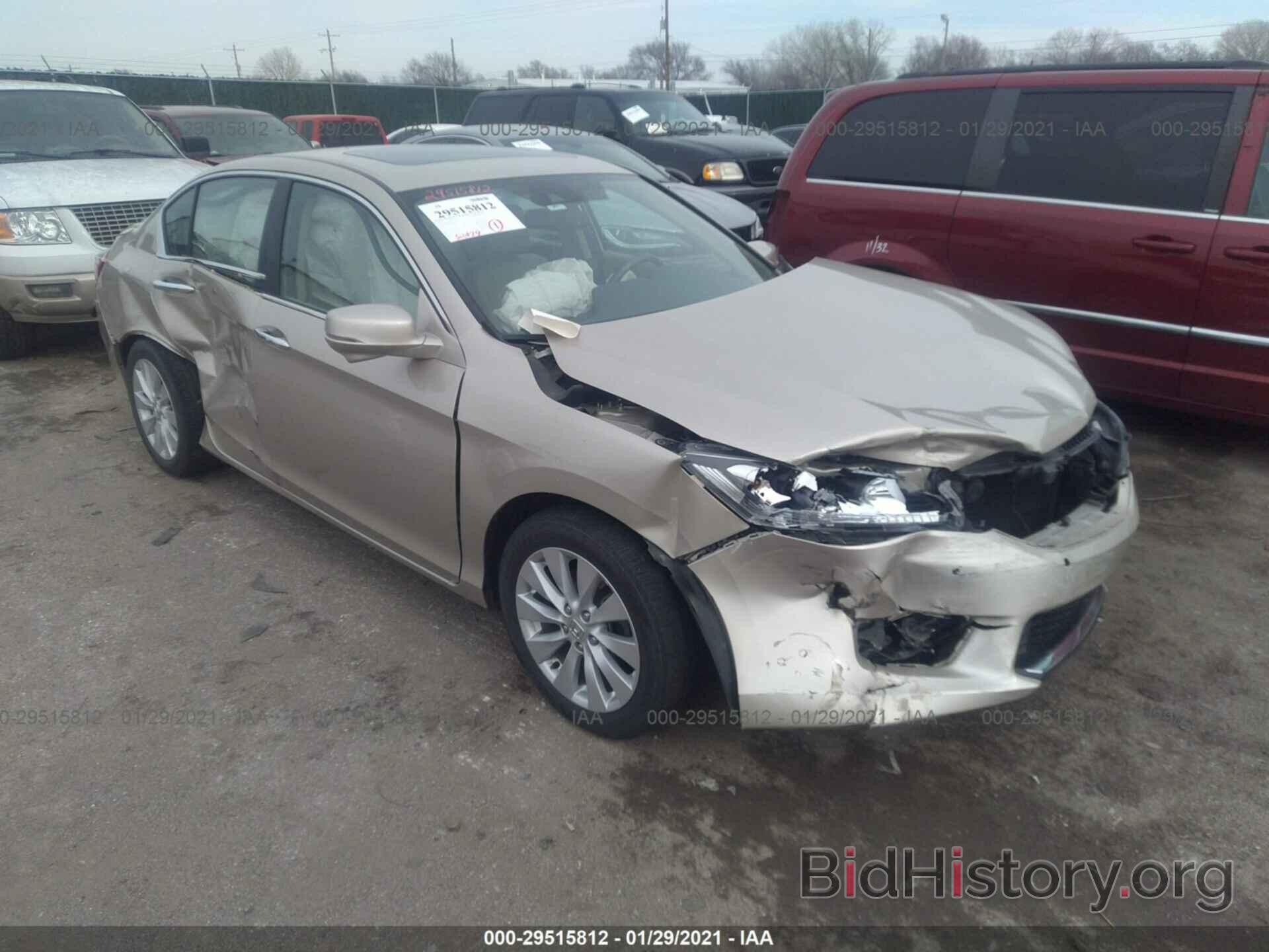 Photo 1HGCR2F88FA073780 - HONDA ACCORD SEDAN 2015