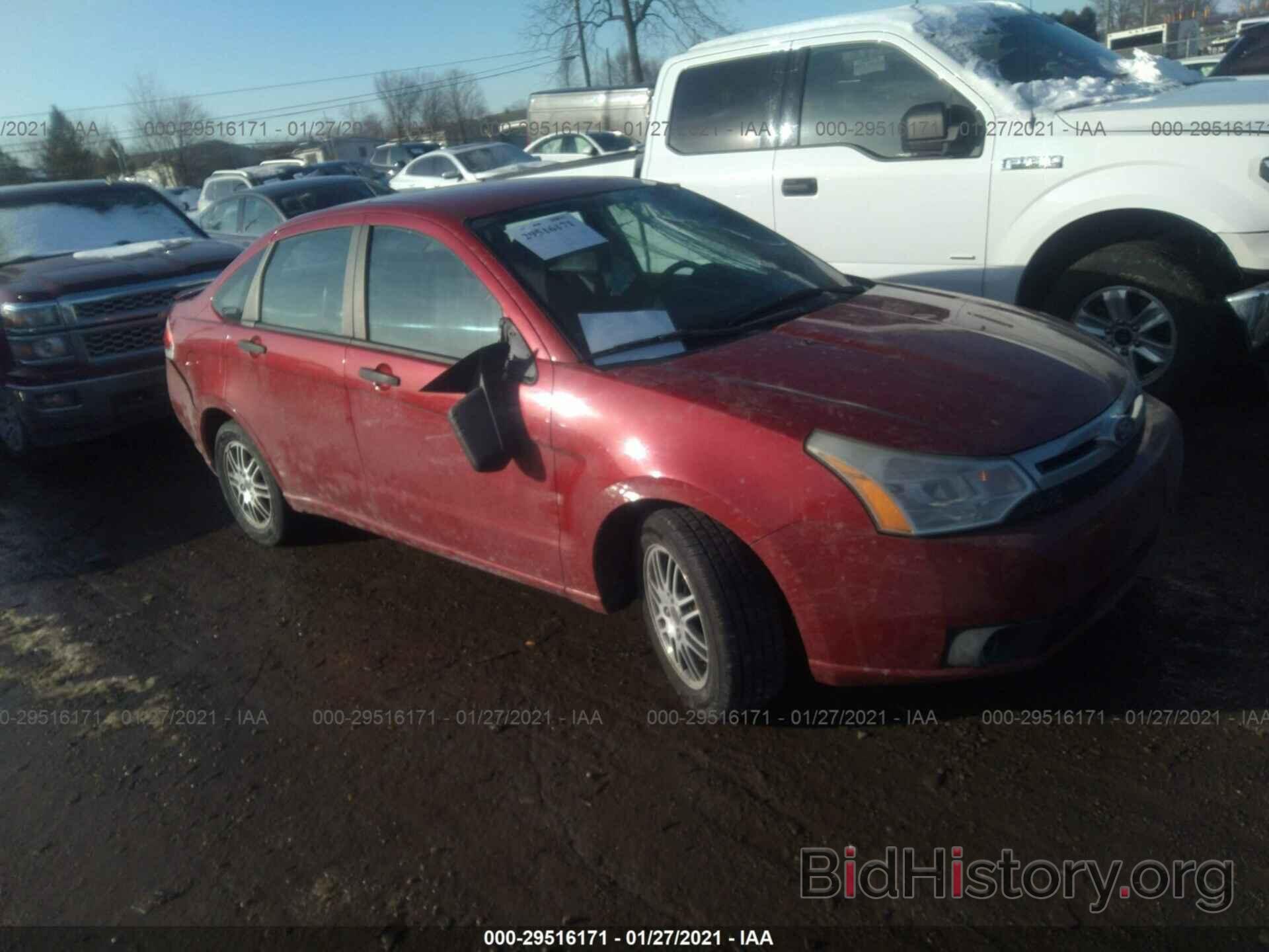 Photo 1FAHP3FN7BW102498 - FORD FOCUS 2011