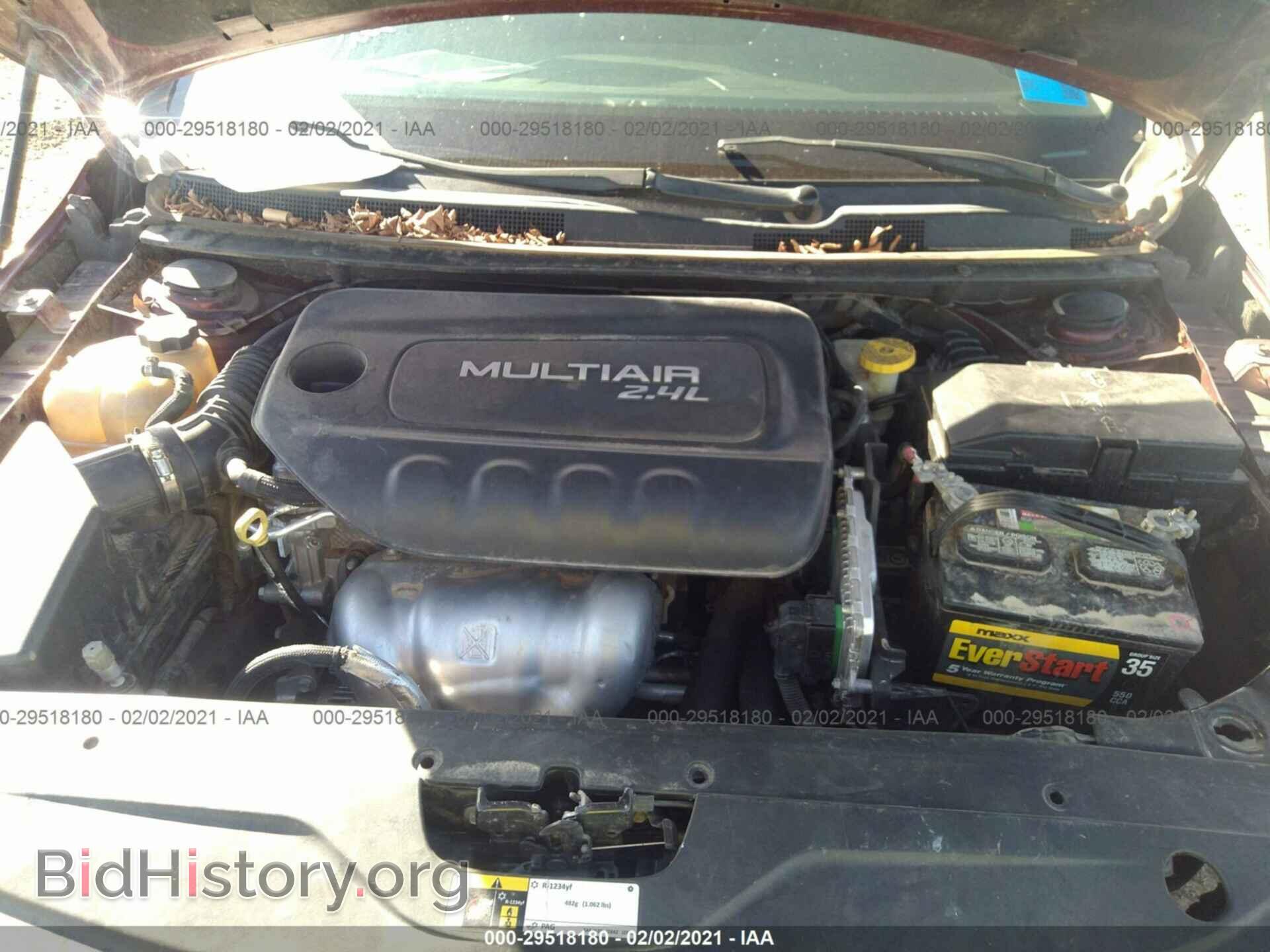 2016 CHRYSLER 200 - VIN: 1C3CCCAB0GN168129 - Фото 10