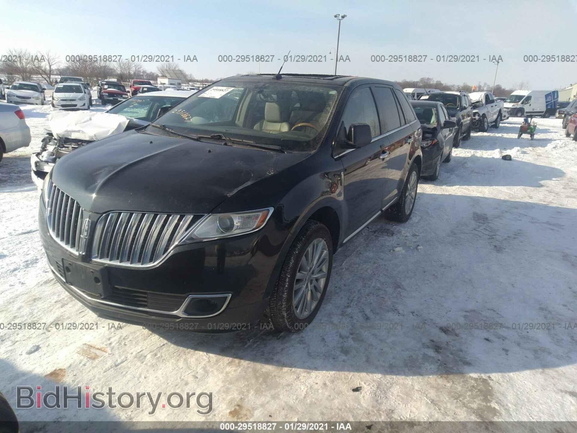 2011 LINCOLN MKX - VIN: 2LMDJ8JK9BBJ15937 - Фото 2