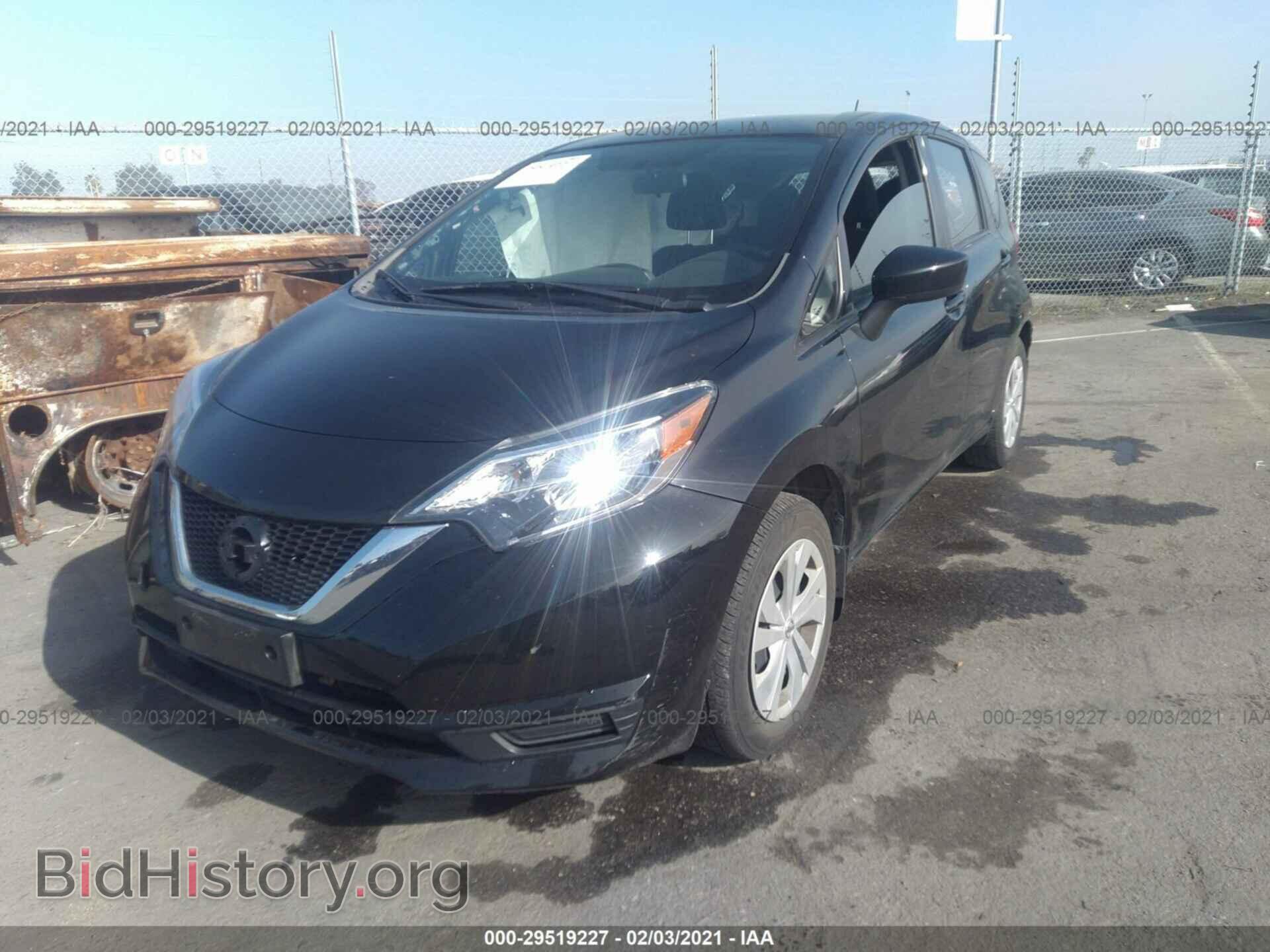 2018 NISSAN VERSA NOTE - VIN: 3N1CE2CP2JL358193 - Photo 2