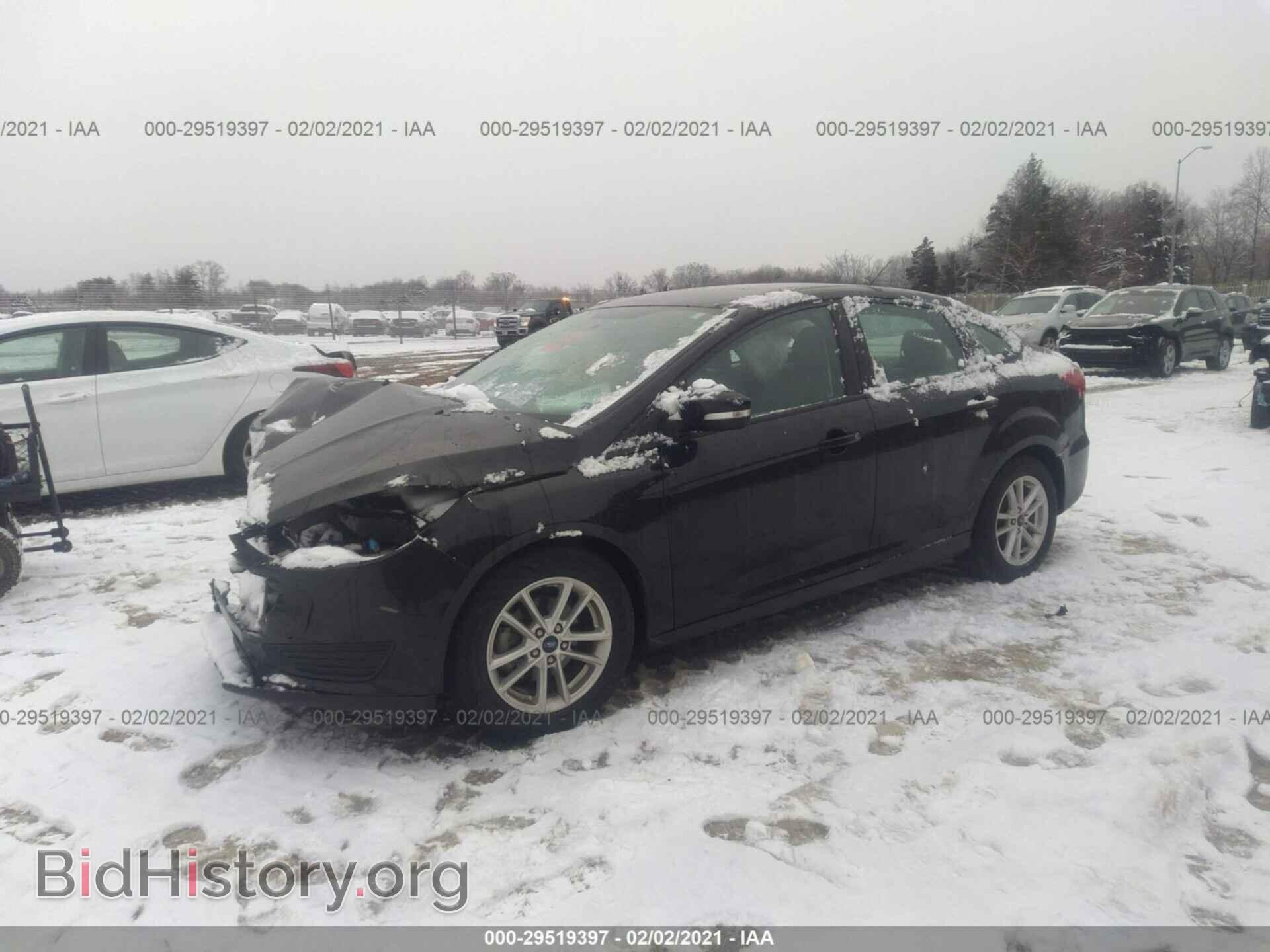 2017 FORD FOCUS - VIN: 1FADP3F27HL240931 - Фото 2