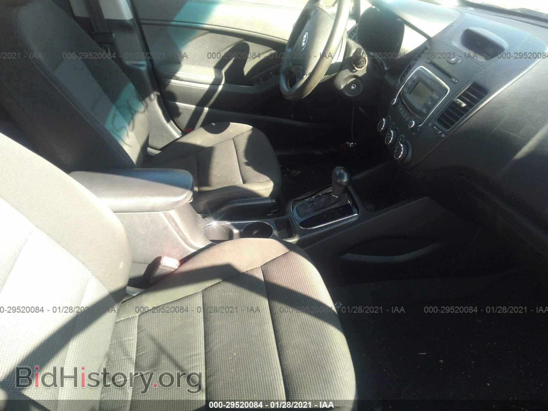 2017 KIA FORTE - VIN: 3KPFK4A76HE145893 - Фото 5