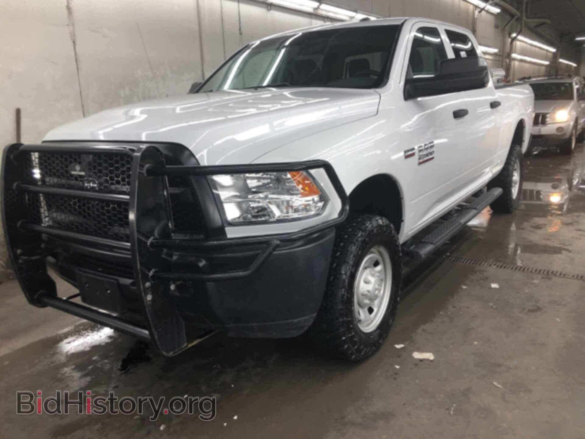 2018 RAM 2500 - VIN: 3C6UR5CJ1JG276121 - Фото 2