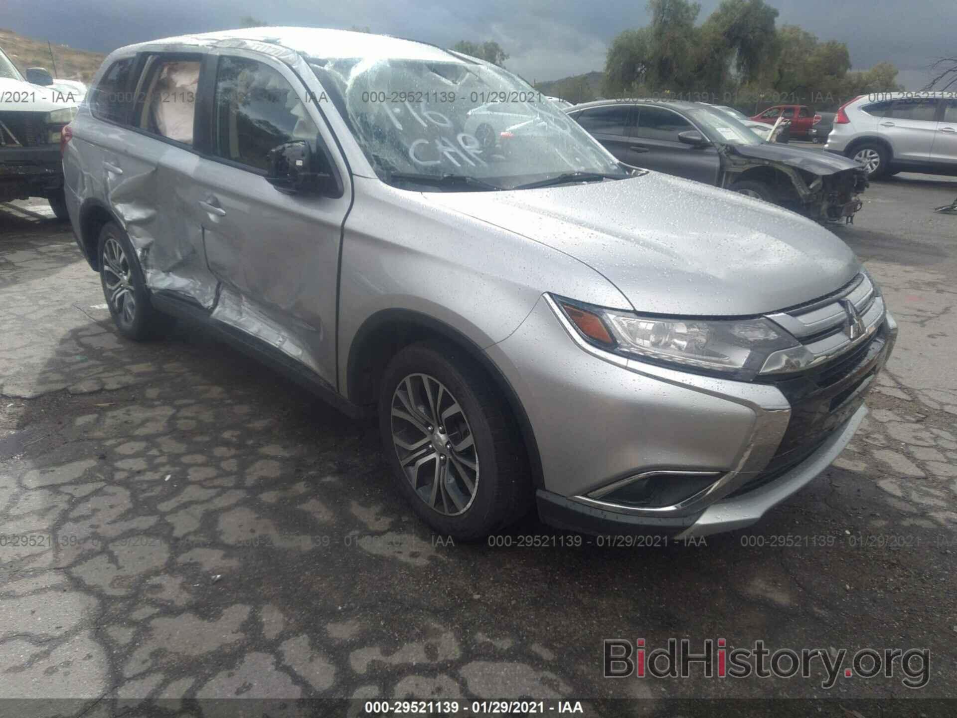 Photo JA4AD2A31JZ052872 - MITSUBISHI OUTLANDER 2018