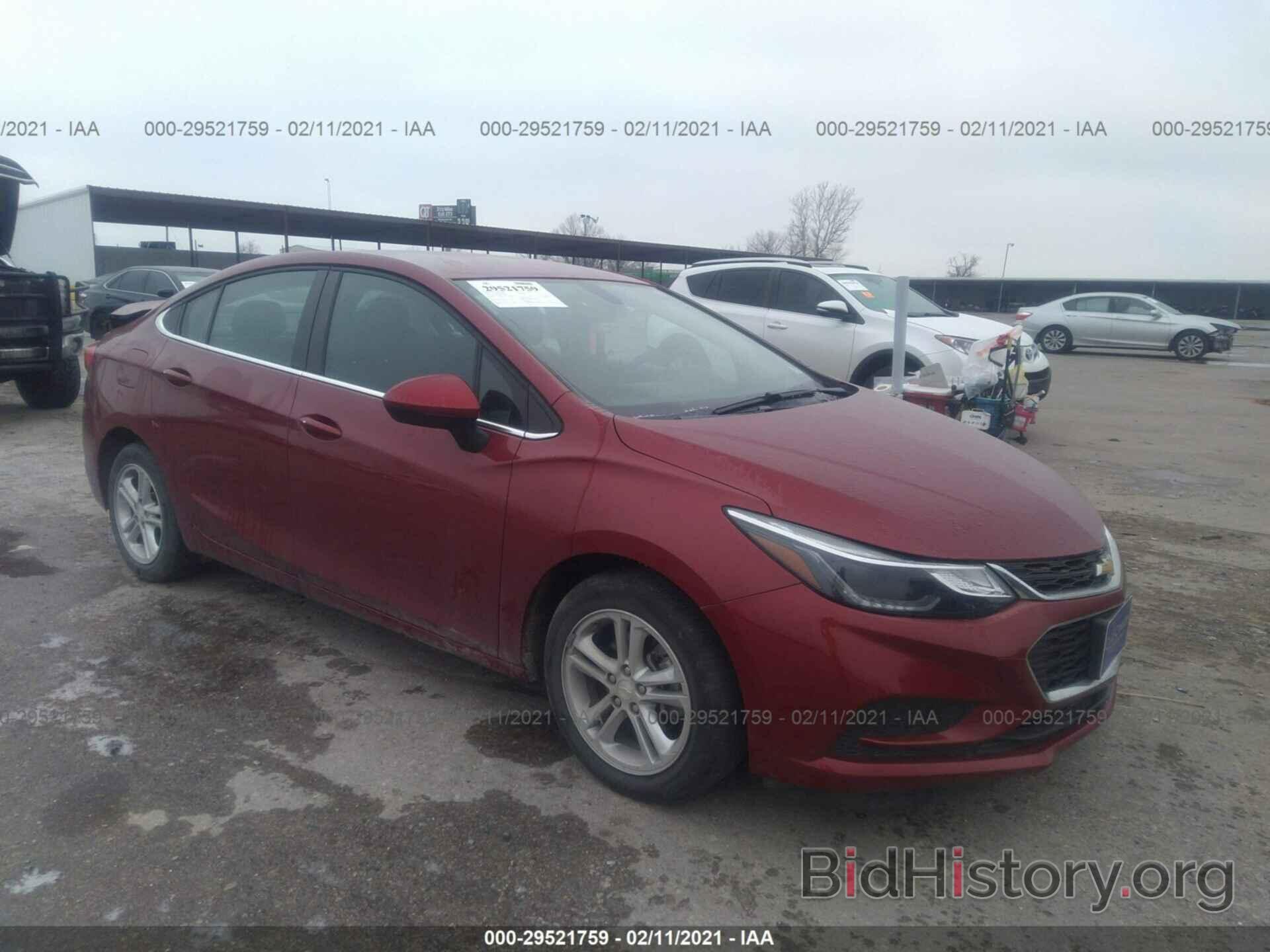 Photo 1G1BE5SMXJ7228502 - CHEVROLET CRUZE 2018