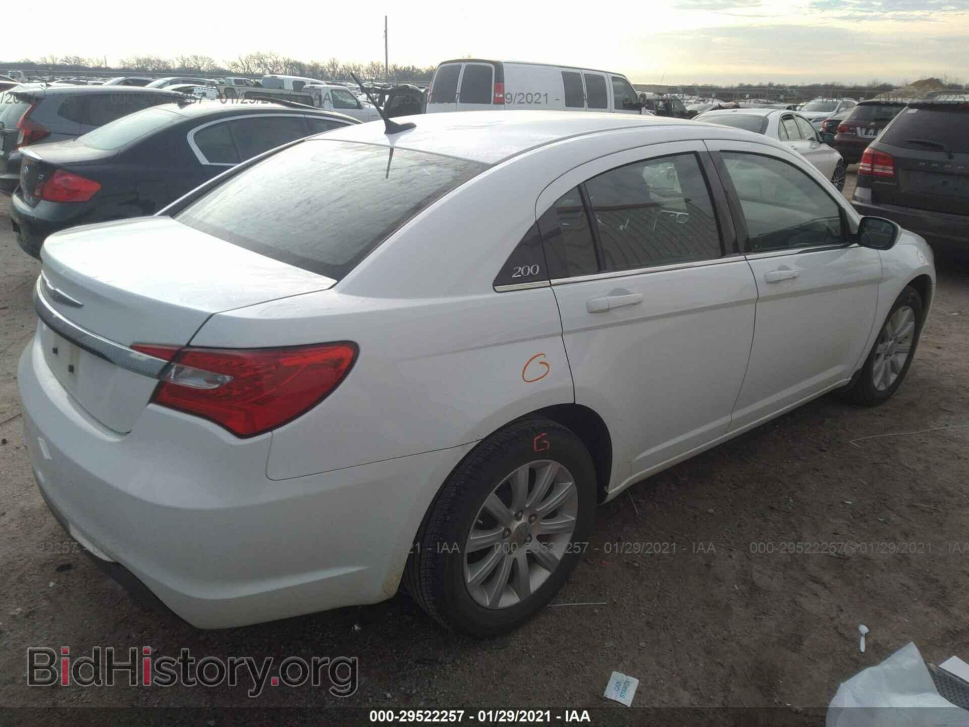 2013 CHRYSLER 200 - VIN: 1C3CCBBB0DN545790 - Photo 4