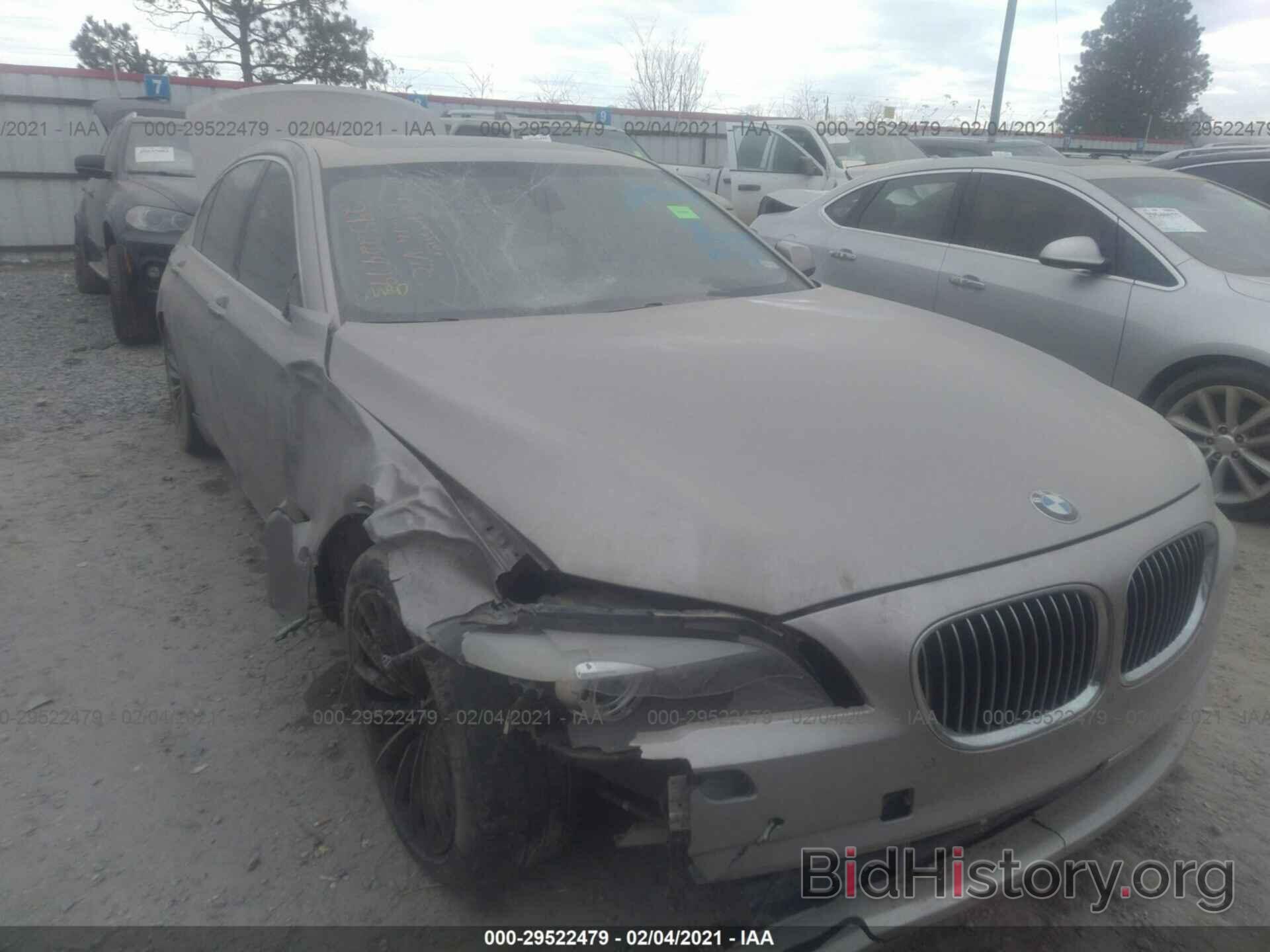 Photo WBAKB8C55CC852420 - BMW 7 SERIES 2012