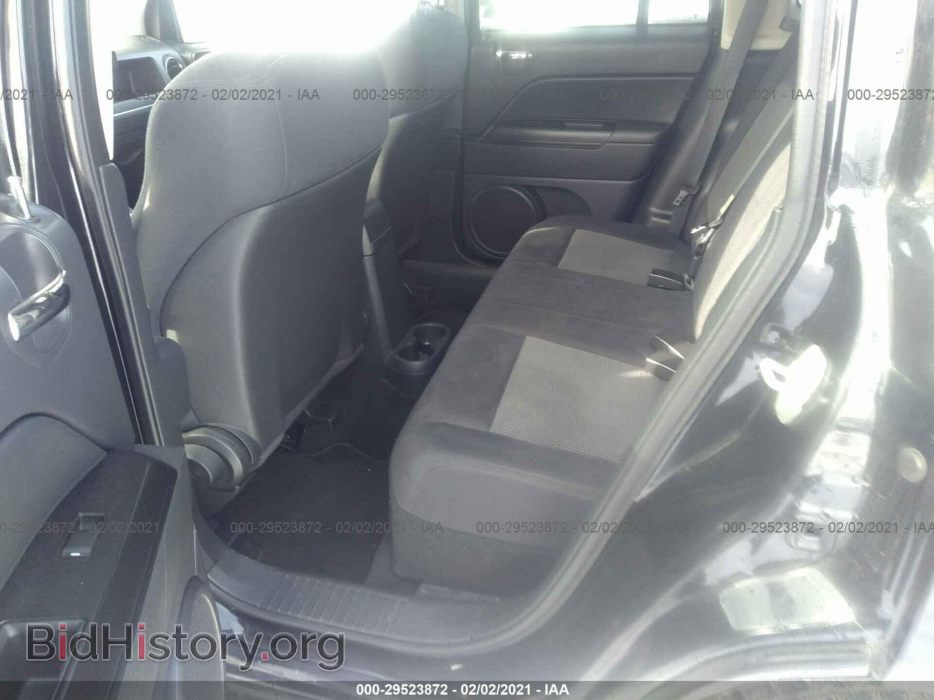 2011 JEEP COMPASS - VIN: 1J4NT1FB8BD215904 - Photo 8