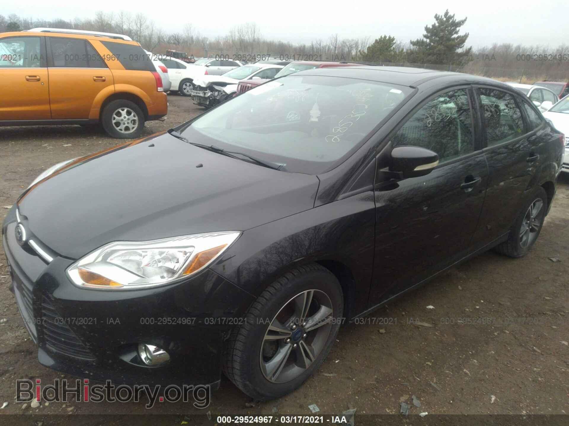 2014 FORD FOCUS - VIN: 1FADP3F27EL106710 - Фото 2