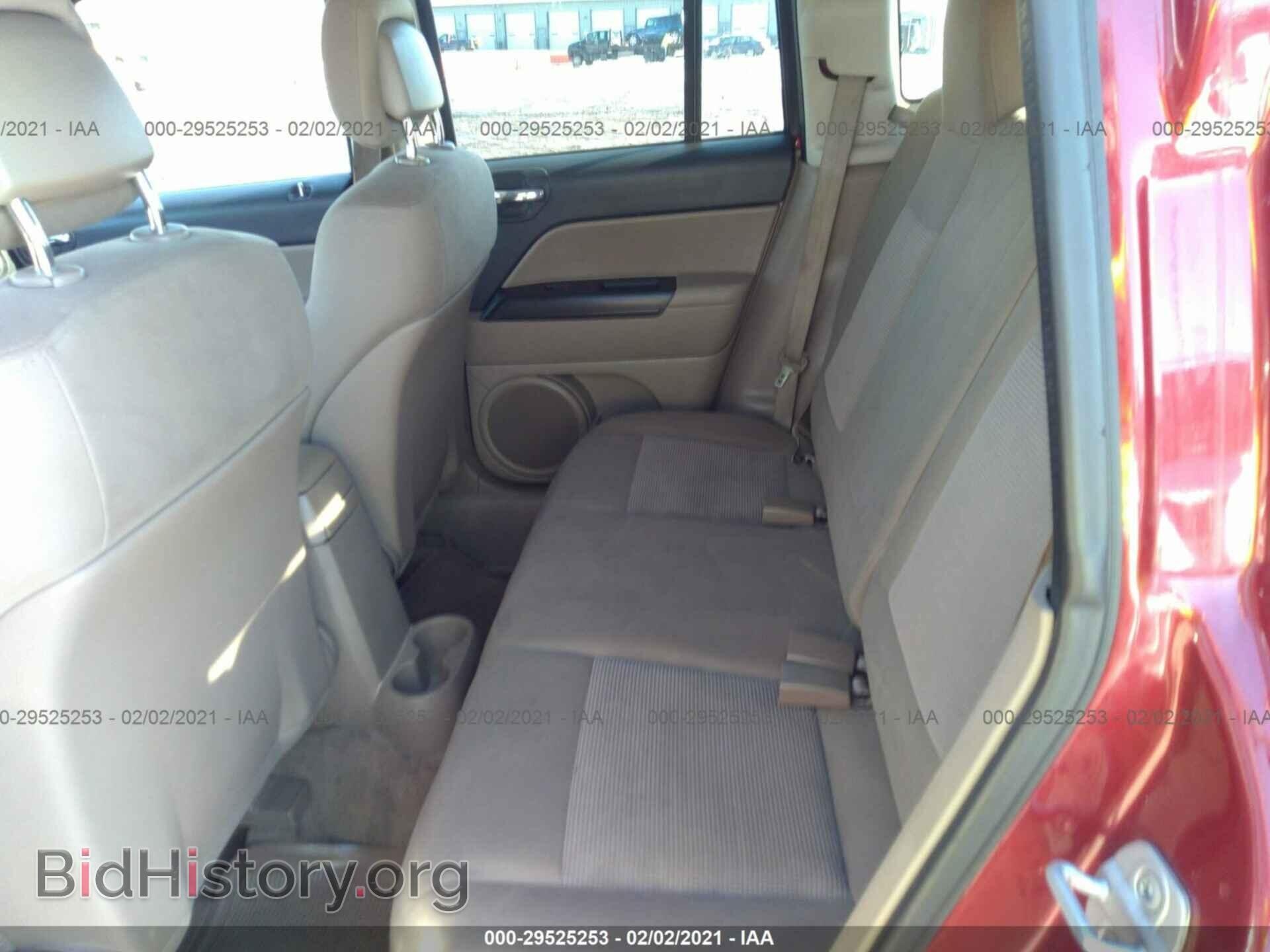 2012 JEEP COMPASS - VIN: 1C4NJCBB0CD686430 - Photo 8