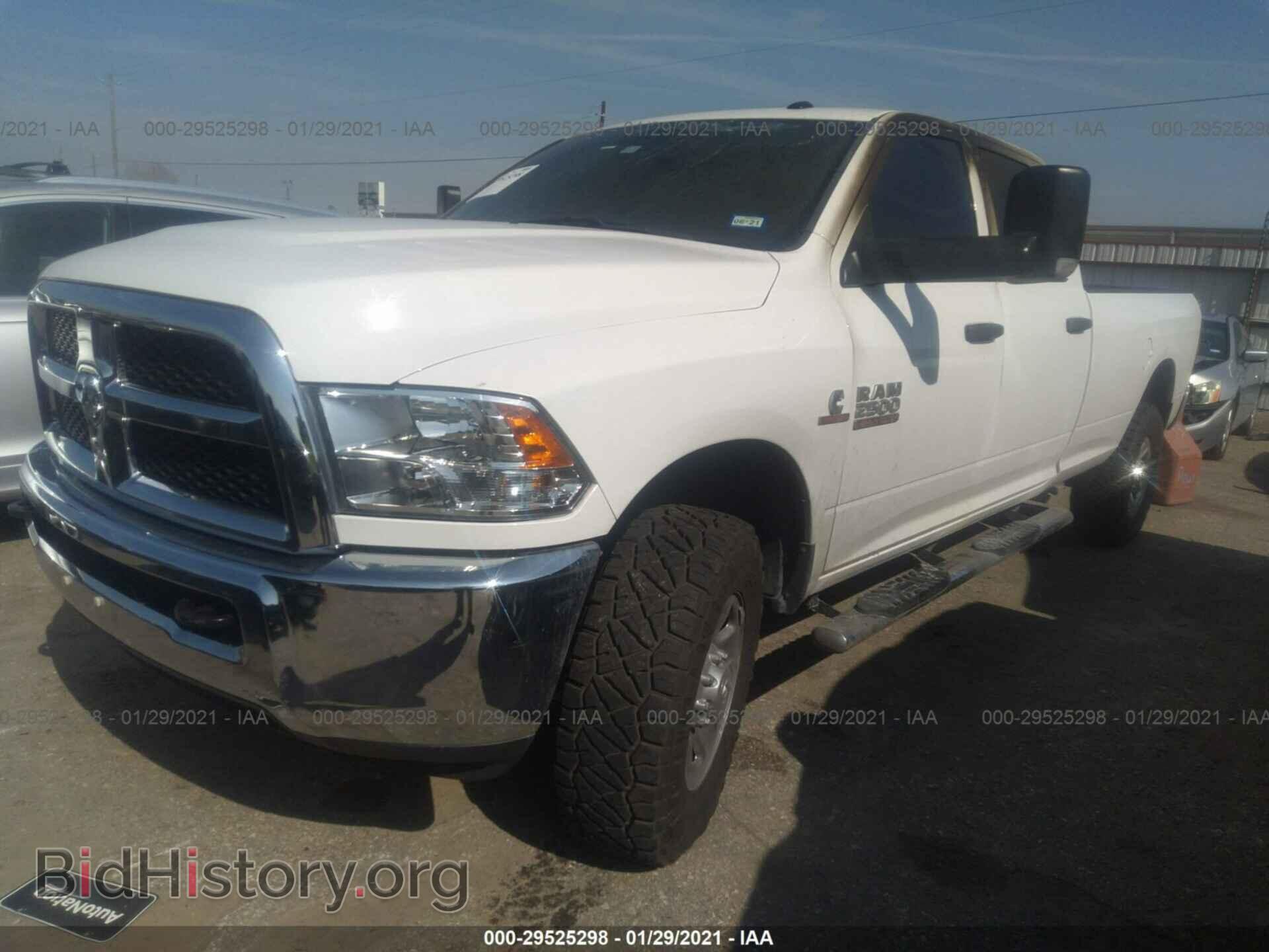 2017 RAM 2500 - VIN: 3C6UR5HL7HG625254 - Фото 2