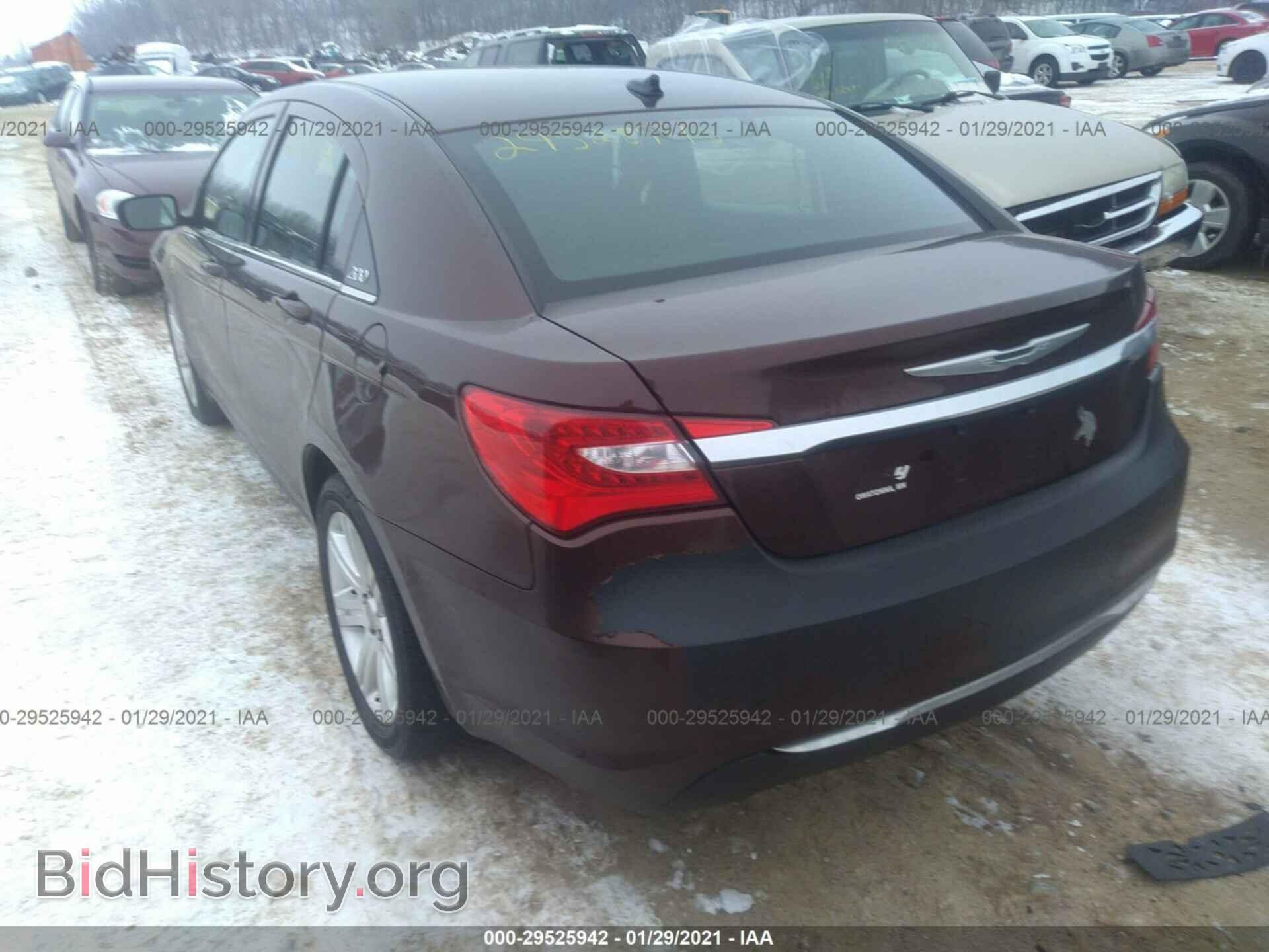 2013 CHRYSLER 200 - VIN: 1C3CCBAB8DN715105 - Фото 3