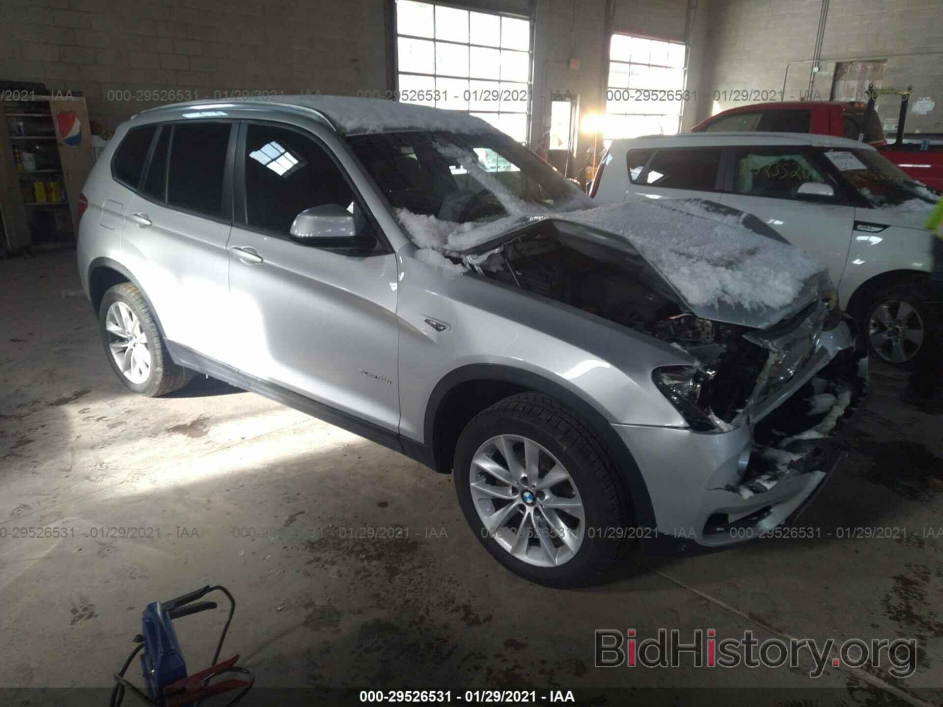 Photo 5UXWX9C3XH0T19934 - BMW X3 2017