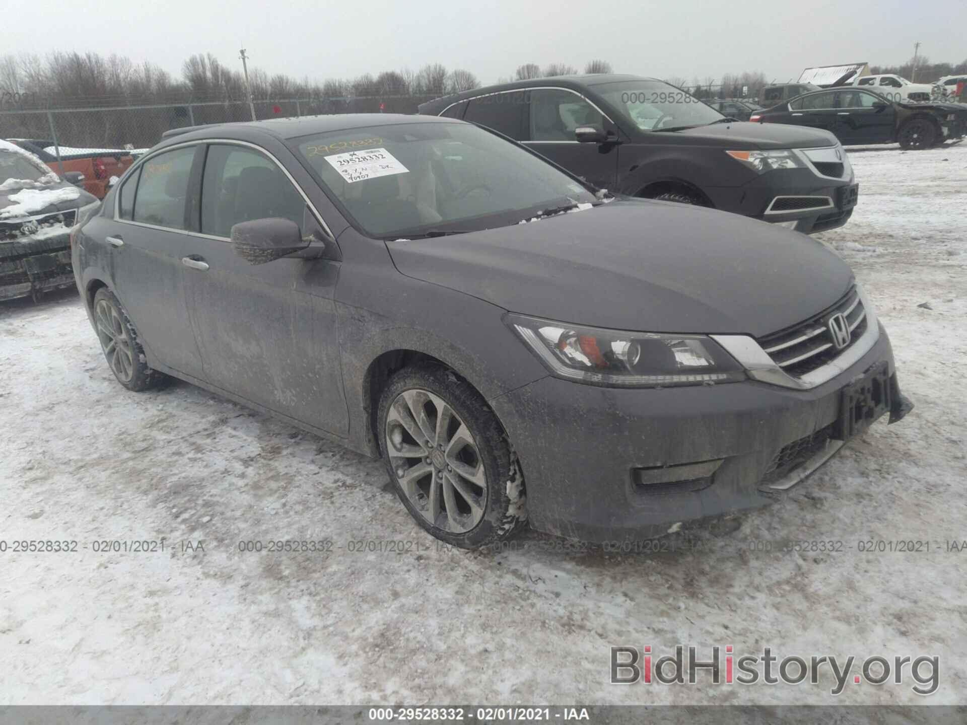 Photo 1HGCR2F89FA025947 - HONDA ACCORD SEDAN 2015