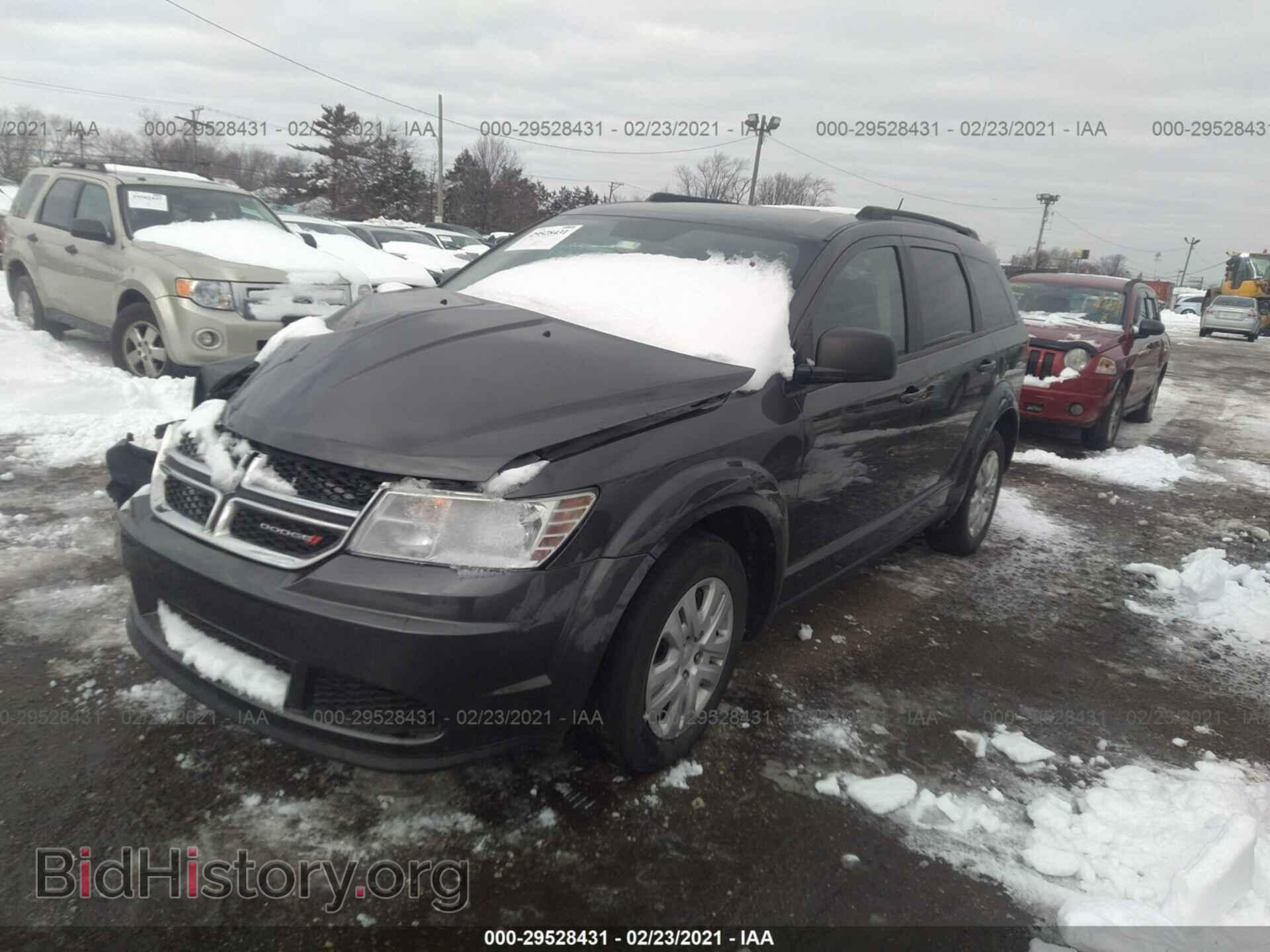 2018 DODGE JOURNEY - VIN: 3C4PDCAB5JT228052 - Фото 2