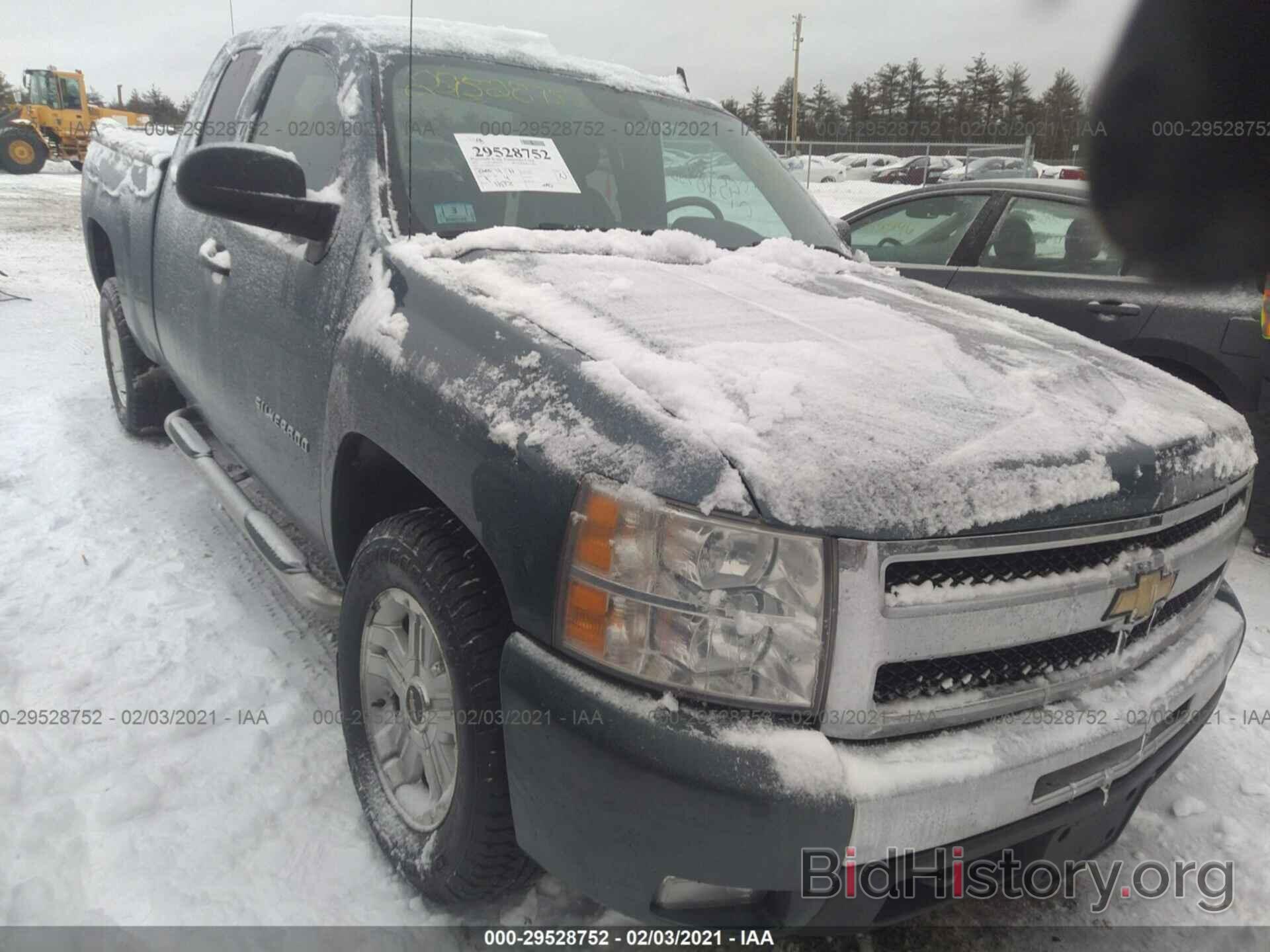 Photo 1GCRKSE31BZ302752 - CHEVROLET SILVERADO 1500 2011