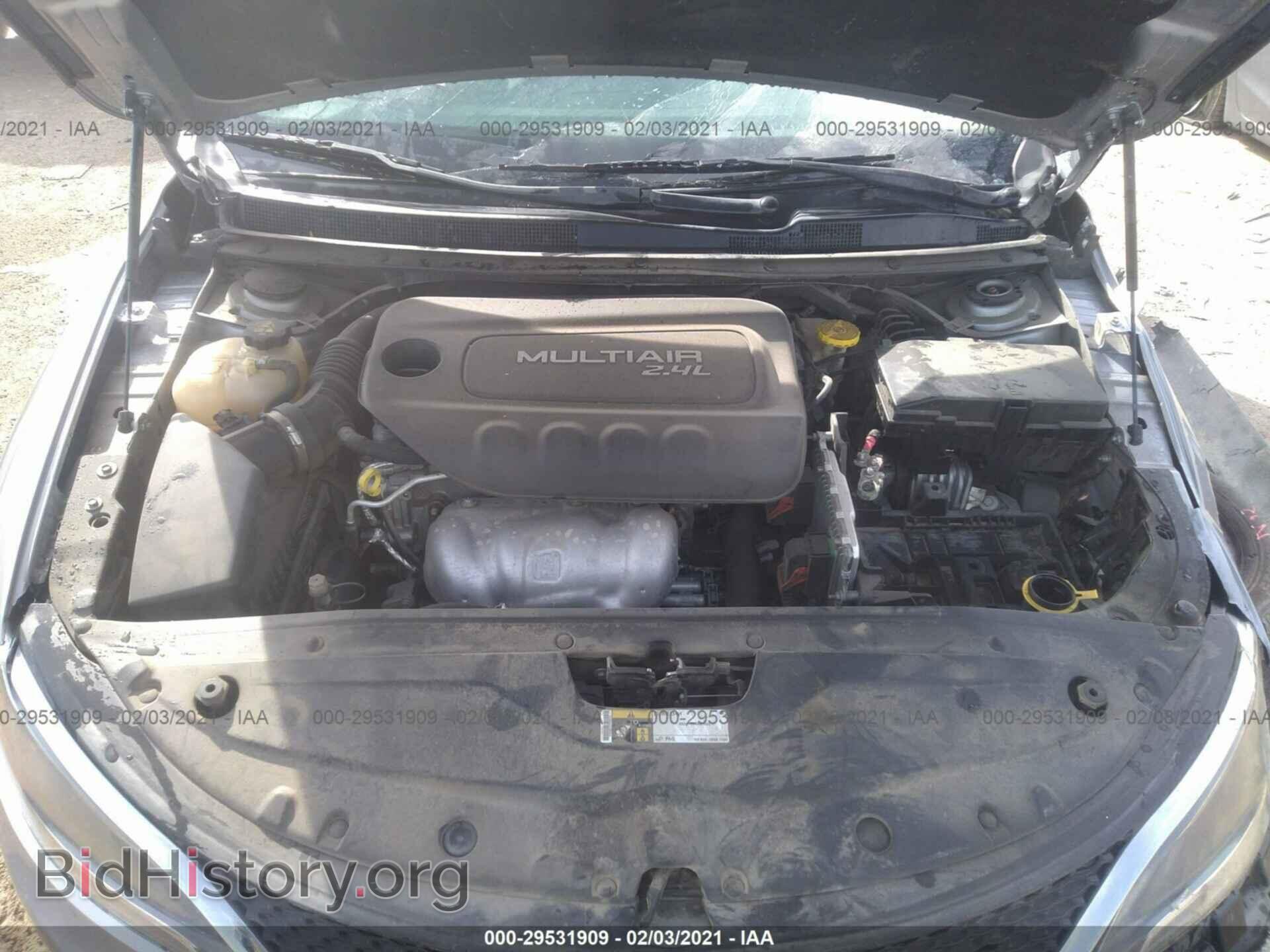 2016 CHRYSLER 200 - VIN: 1C3CCCAB6GN128461 - Photo 10
