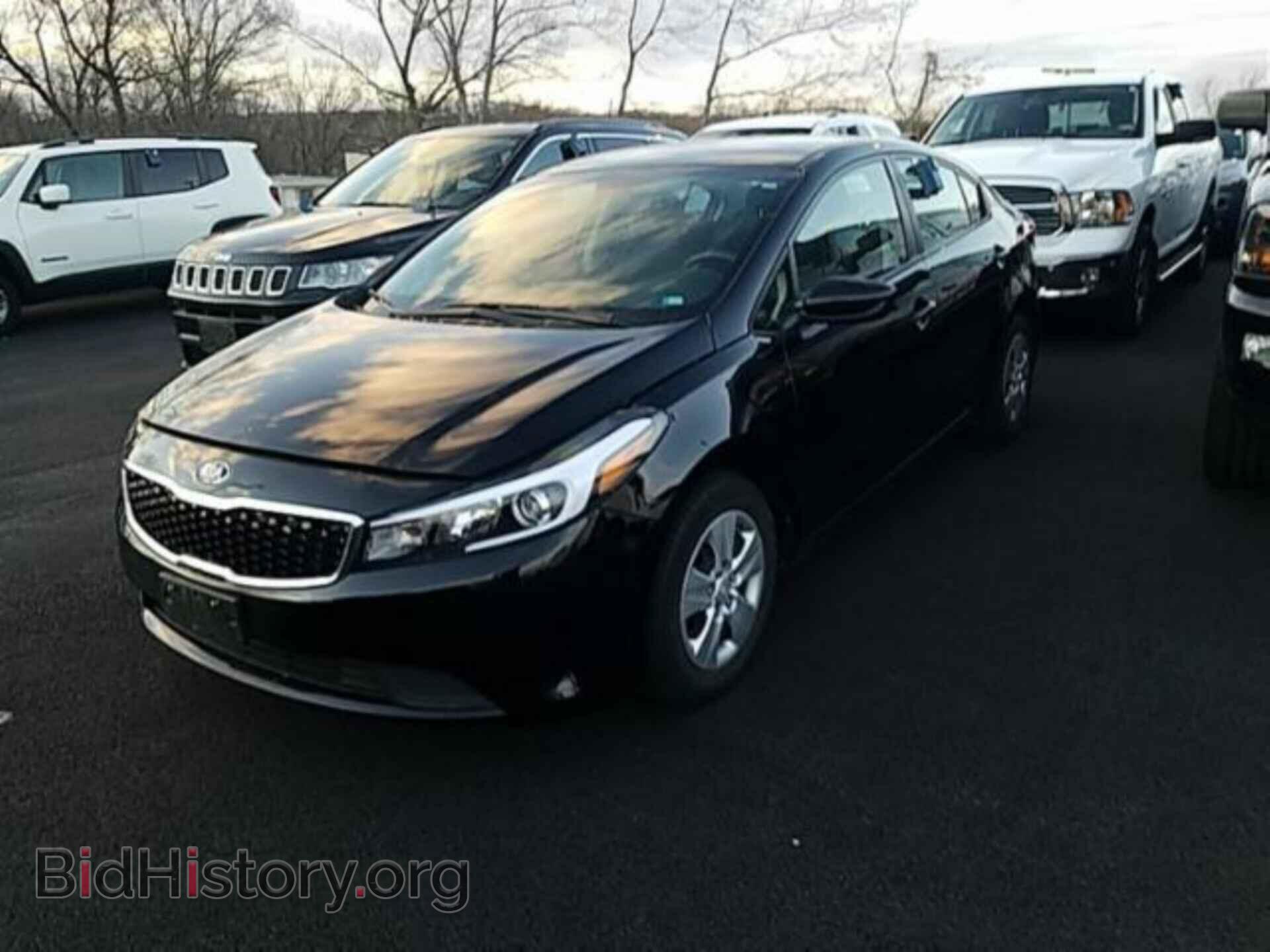 2017 KIA FORTE - VIN: 3KPFL4A72HE070803 - Фото 2