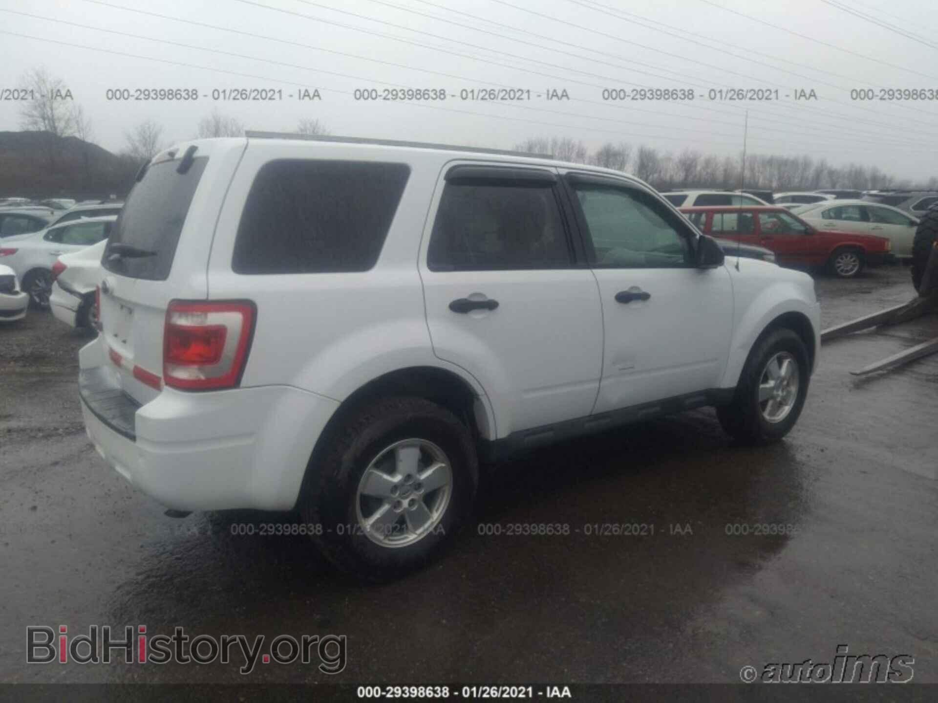 2011 FORD ESCAPE - VIN: 1FMCU0D76BKA75829 - Фото 5