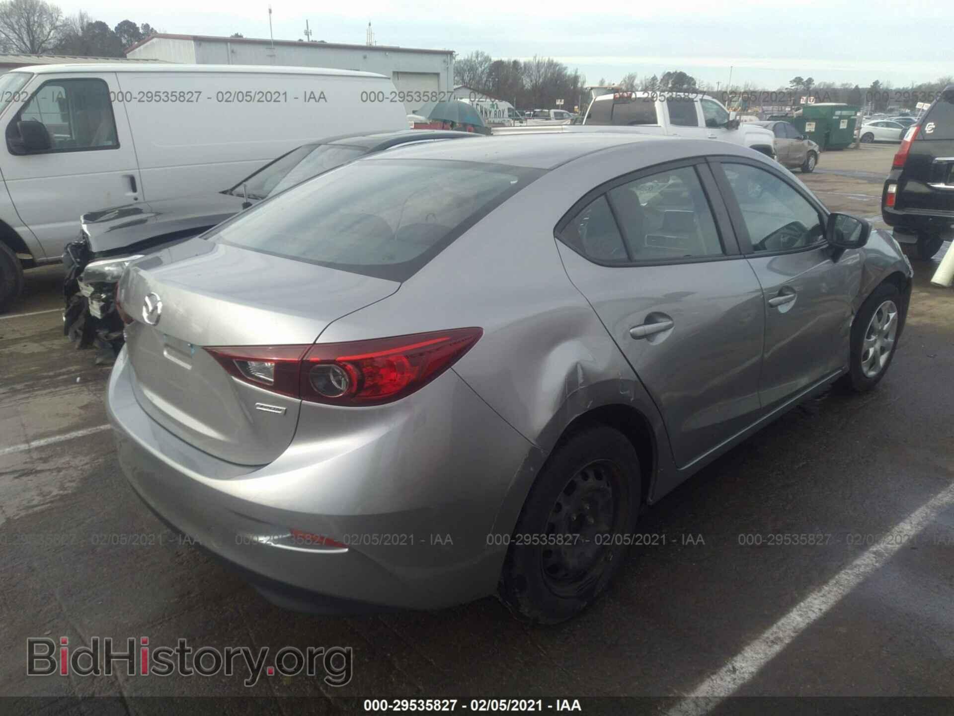 2016 MAZDA MAZDA3 - VIN: 3MZBM1T71GM315499 - Фото 4