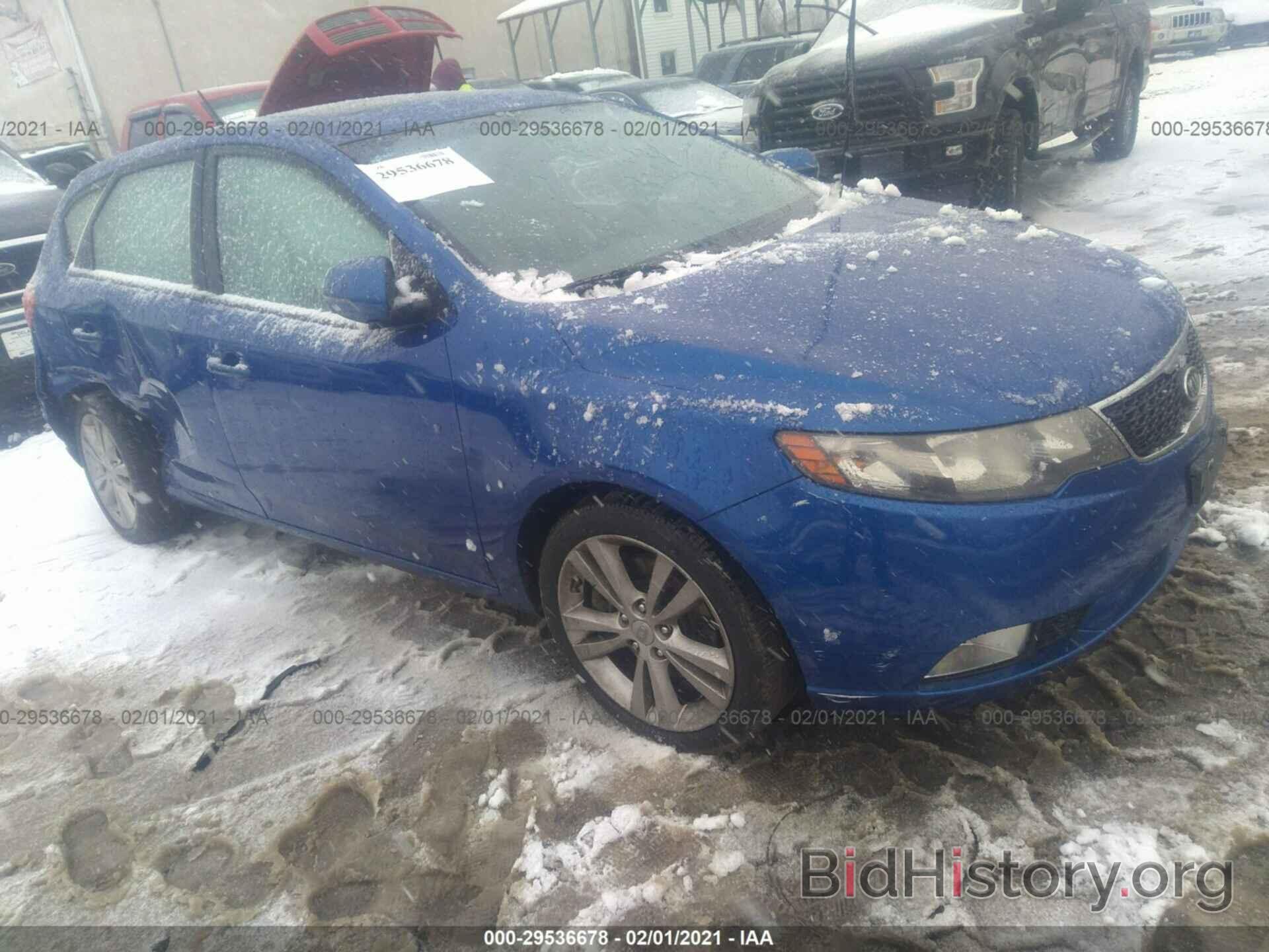 Photo KNAFW5A30B5452547 - KIA FORTE 5-DOOR 2011