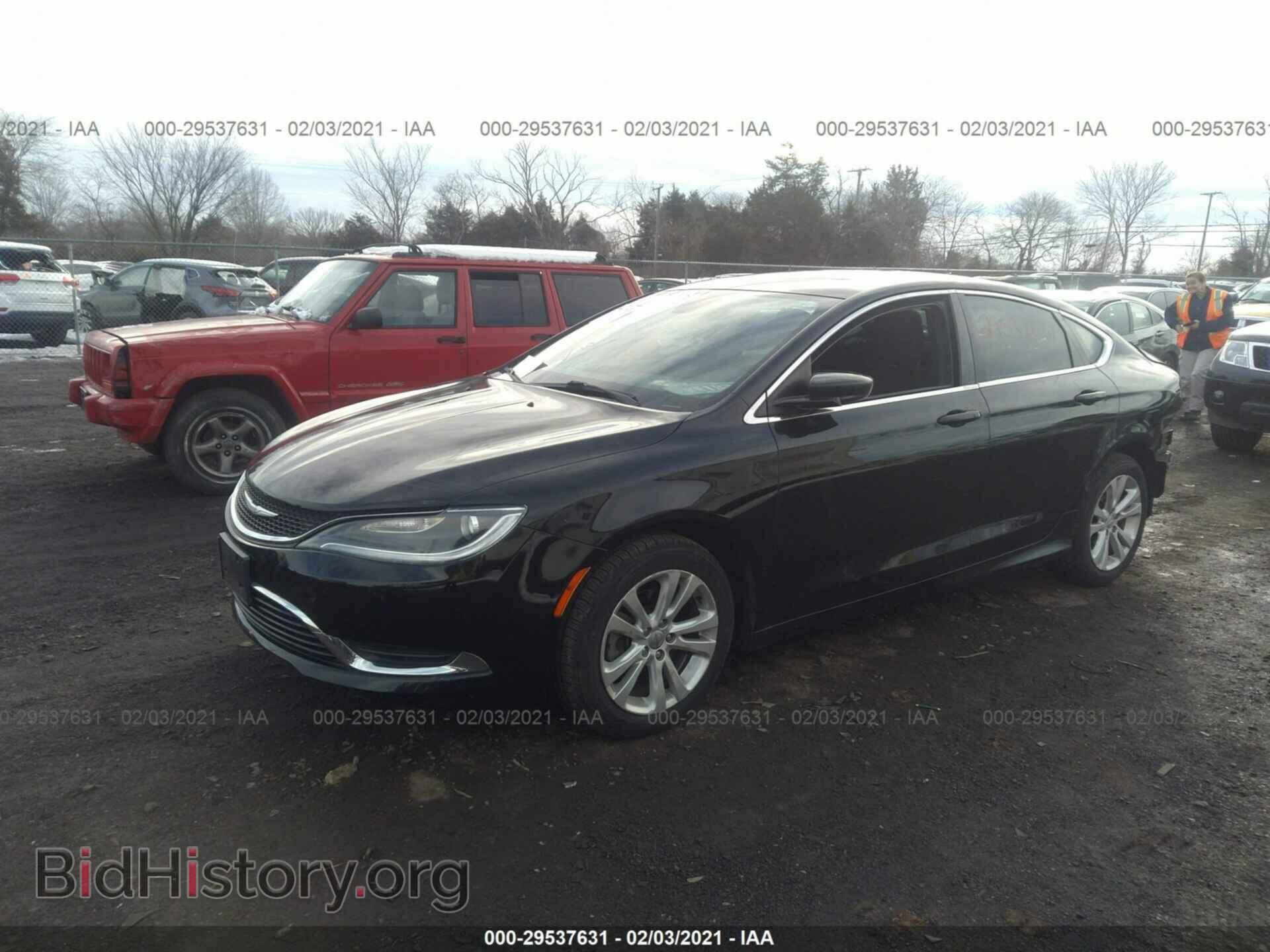 2016 CHRYSLER 200 - VIN: 1C3CCCAB9GN137428 - Фото 2