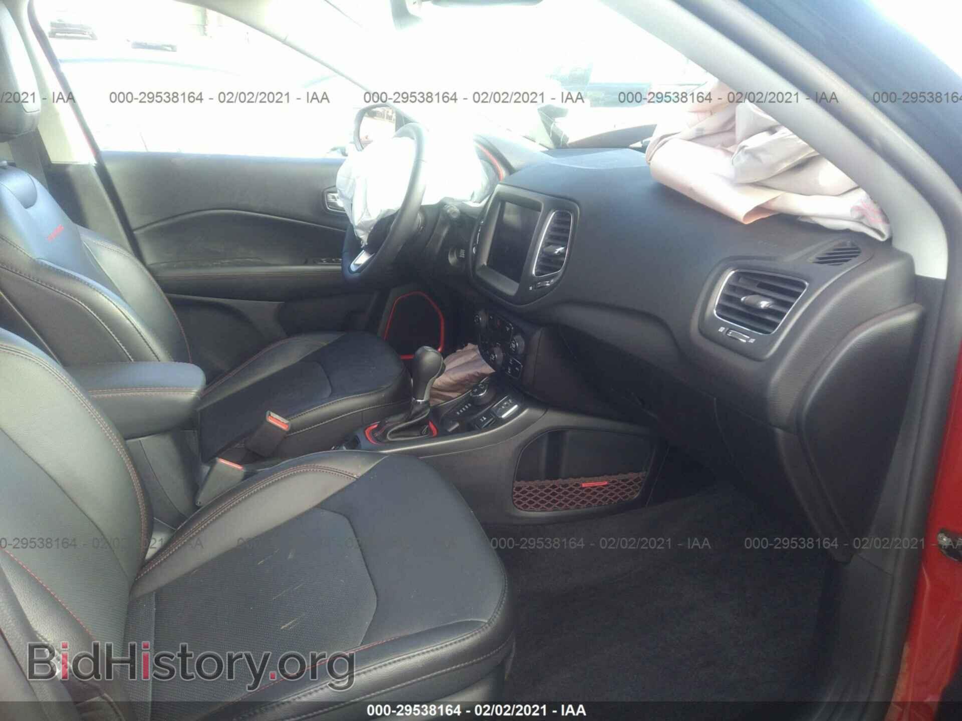2019 JEEP COMPASS - VIN: 3C4NJDDB4KT754112 - Фото 5