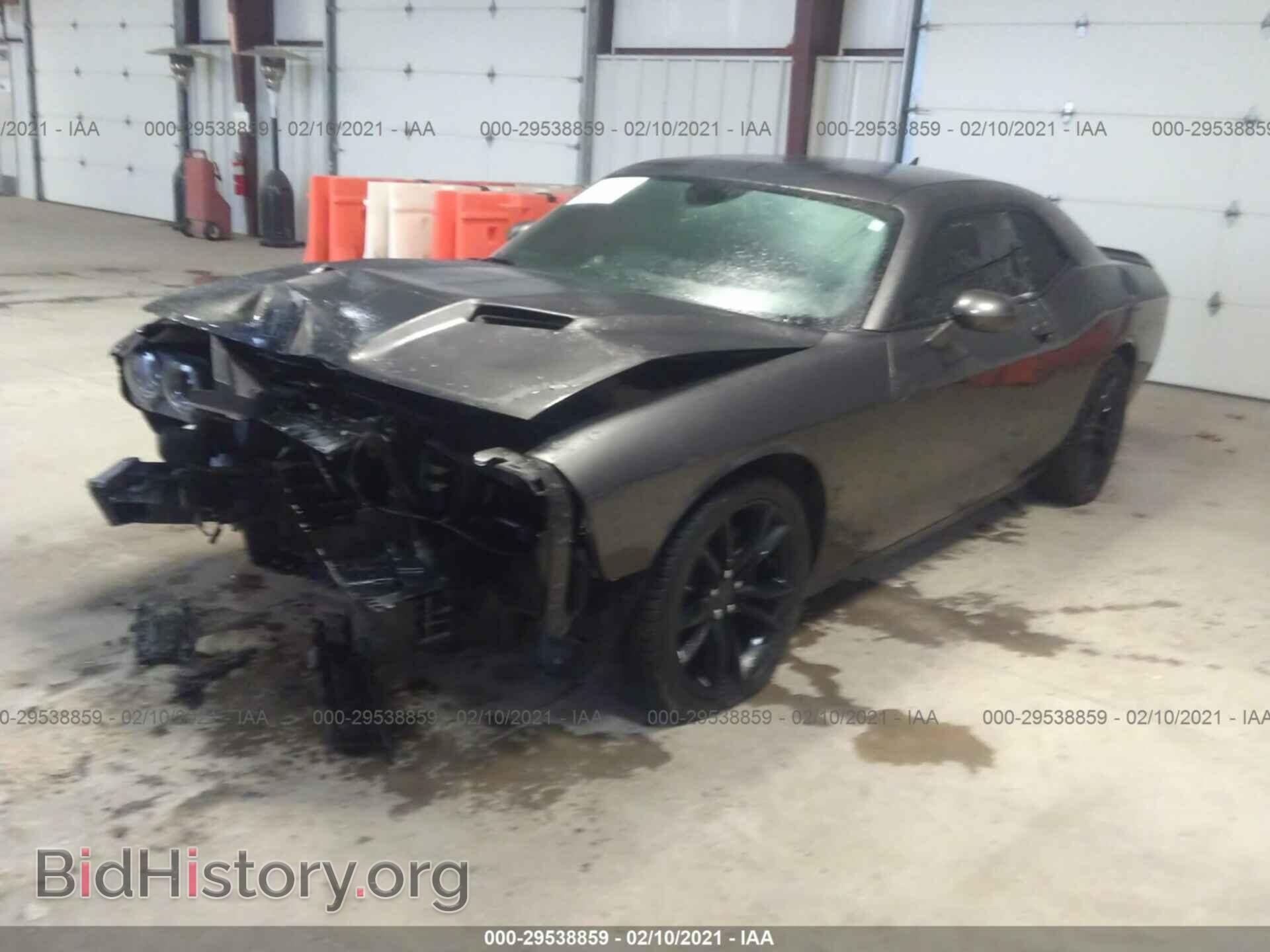 2016 DODGE CHALLENGER - VIN: 2C3CDZAG2GH210126 - Photo 2