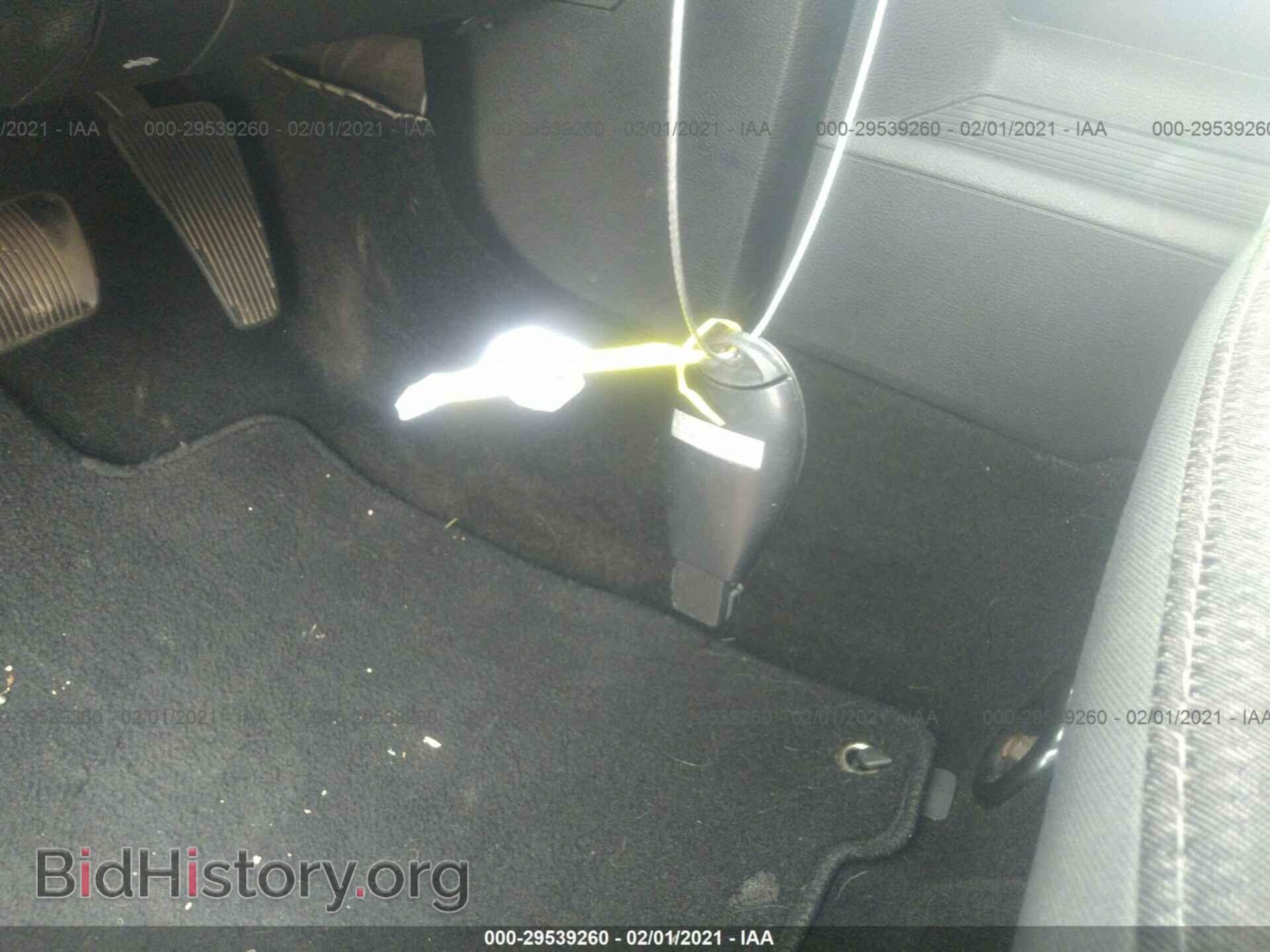 2015 RAM 1500 - VIN: 1C6RR6LT2FS570754 - Фото 11