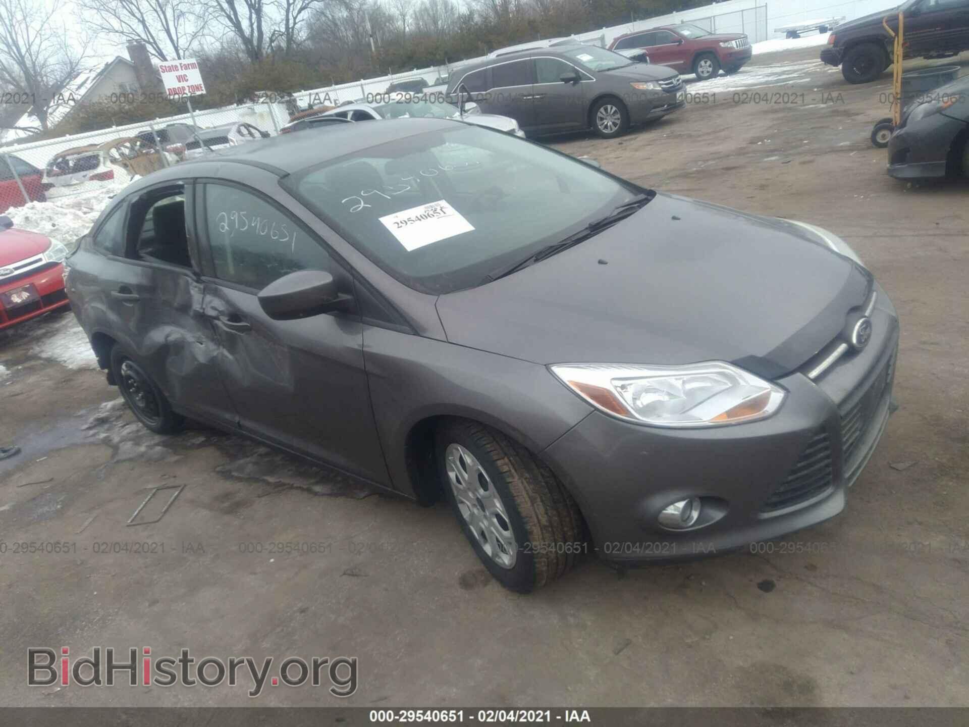 Фотография 1FAHP3F22CL463596 - FORD FOCUS 2012