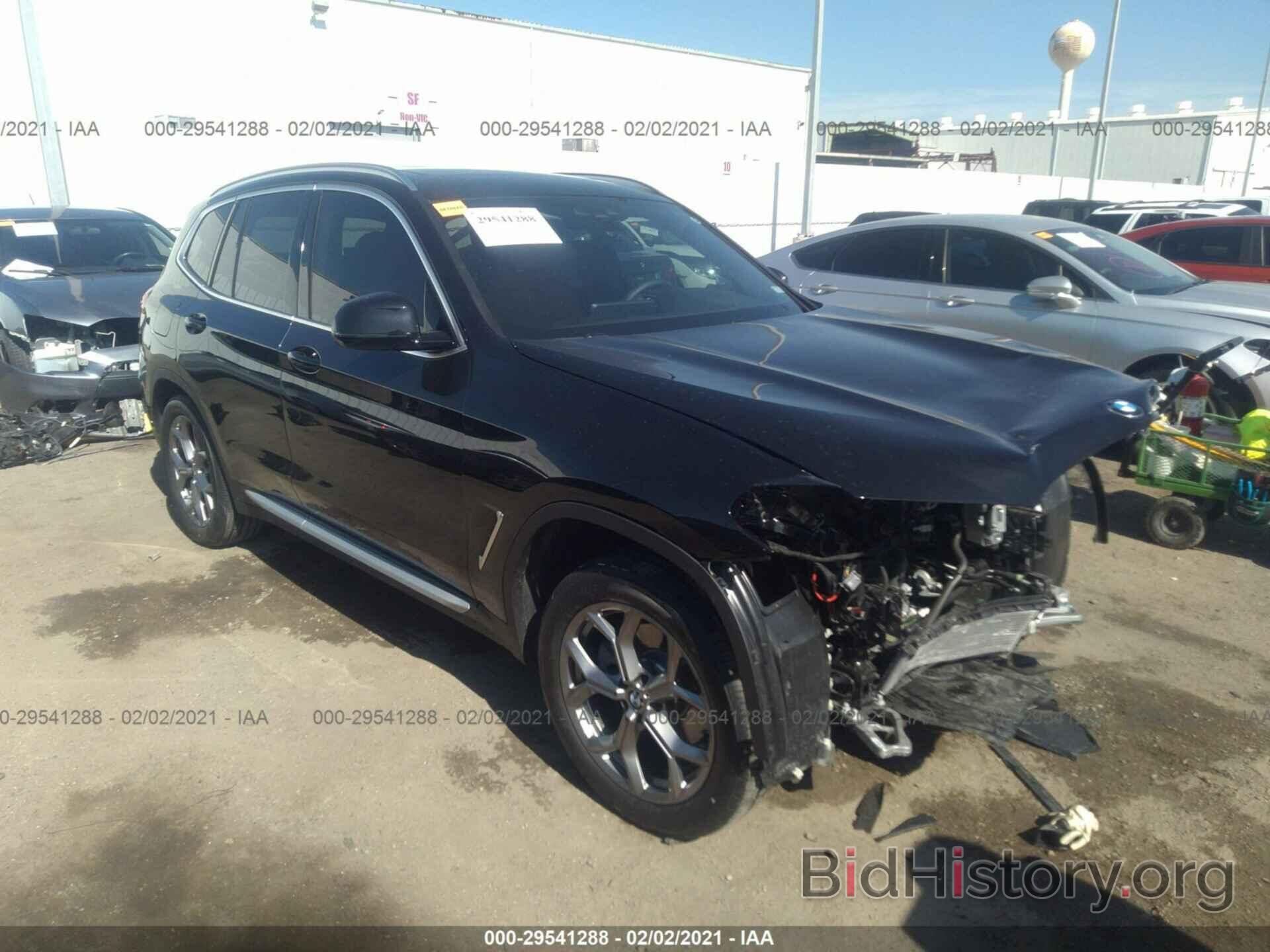 Photo 5UXTY5C07M9F22724 - BMW X3 2021