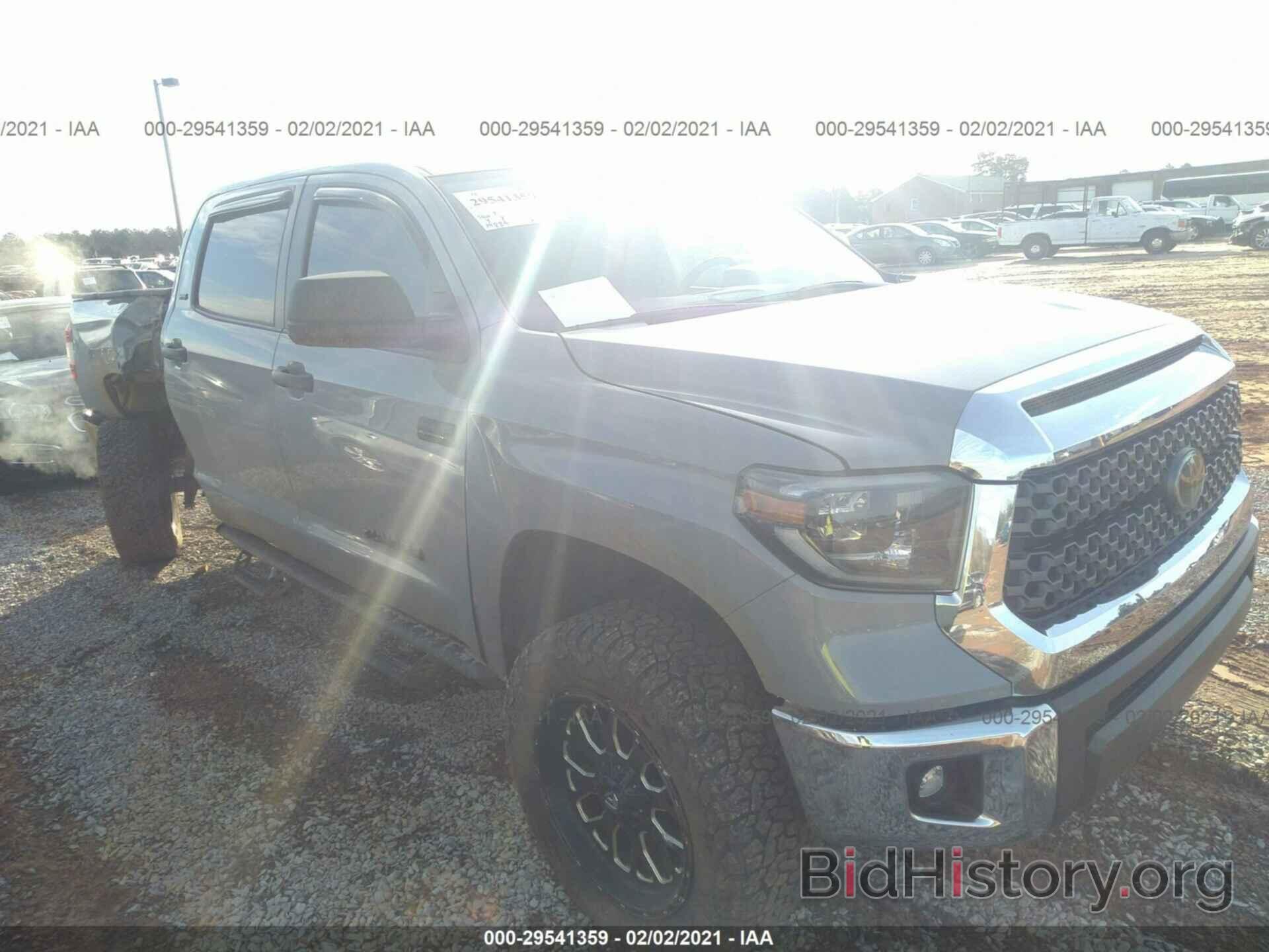 Photo 5TFDY5F17LX871836 - TOYOTA TUNDRA 4WD 2020