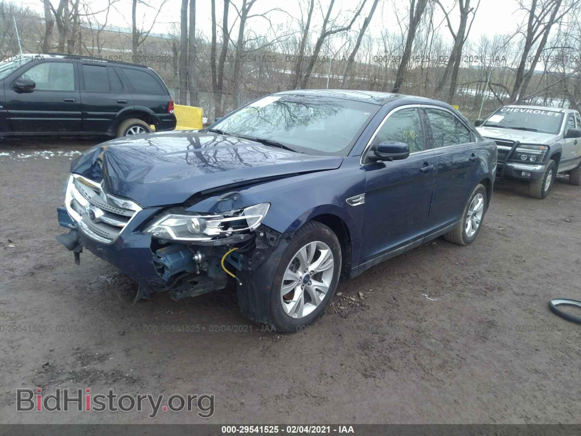 2012 FORD TAURUS - VIN: 1FAHP2EW0CG137920 - Фото 2