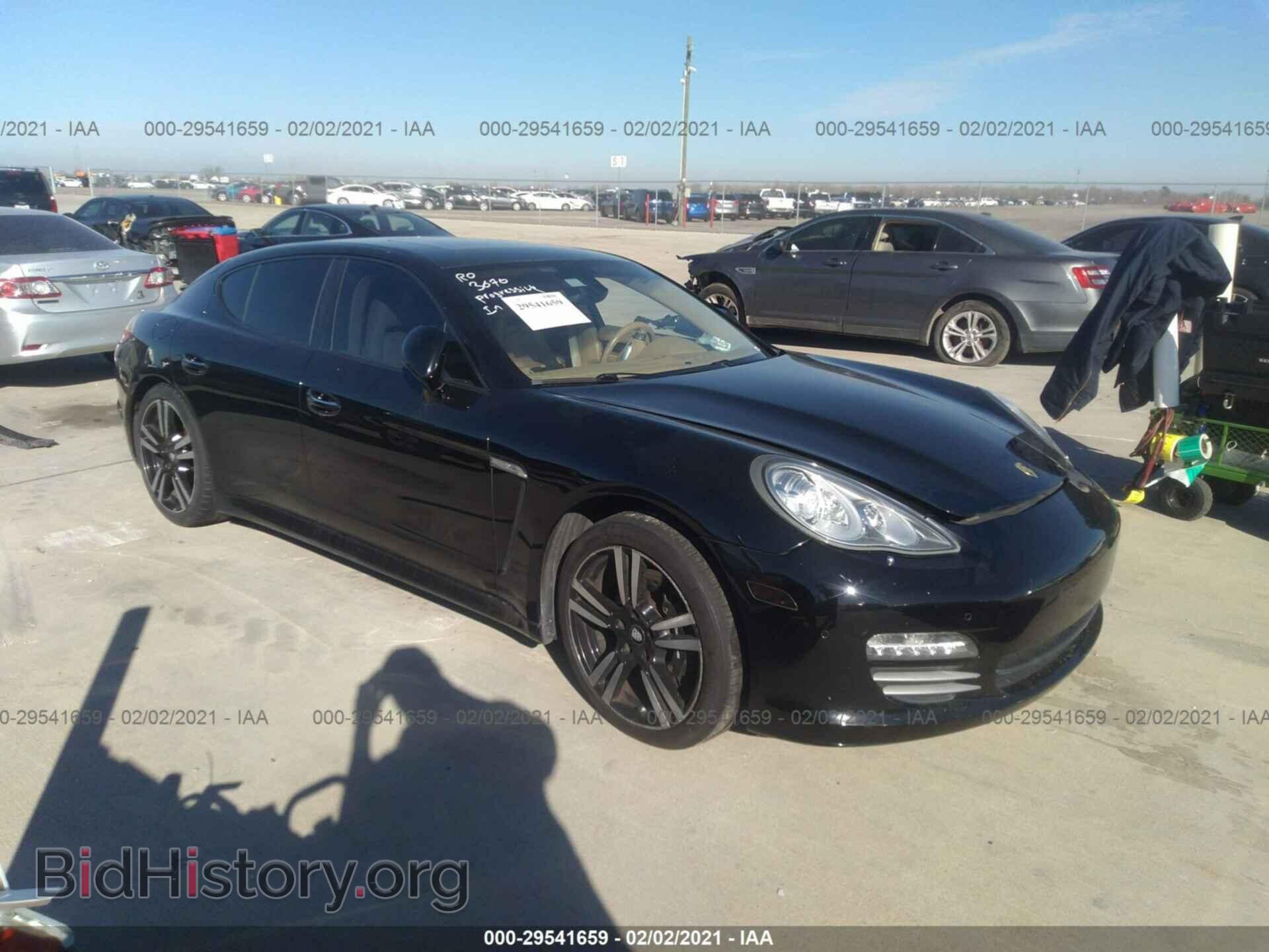 Фотография WP0AA2A75BL021744 - PORSCHE PANAMERA 2011