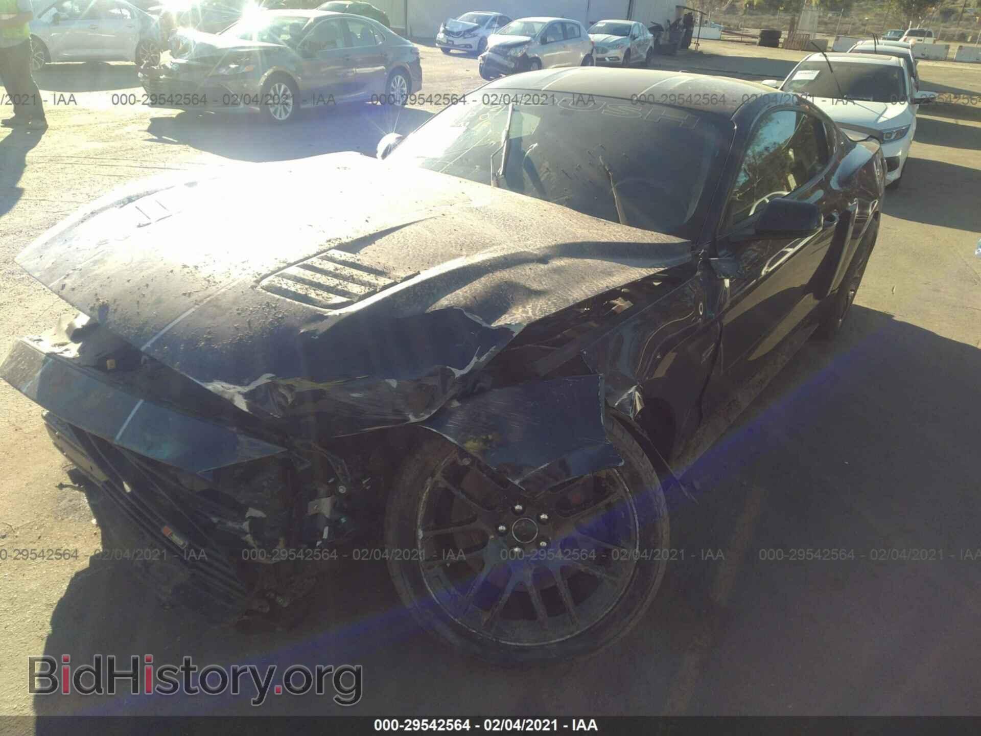 2019 FORD MUSTANG - VIN: 1FA6P8CF3K5135859 - Фото 2
