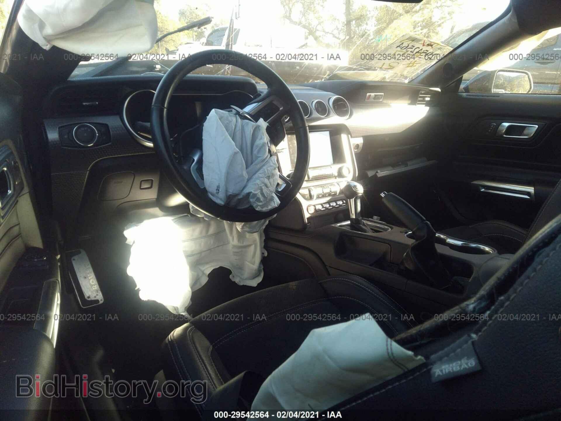 2019 FORD MUSTANG - VIN: 1FA6P8CF3K5135859 - Фото 5